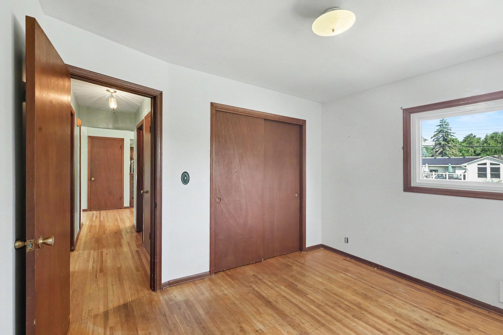 217 Dawn Avenue Property Photo 17