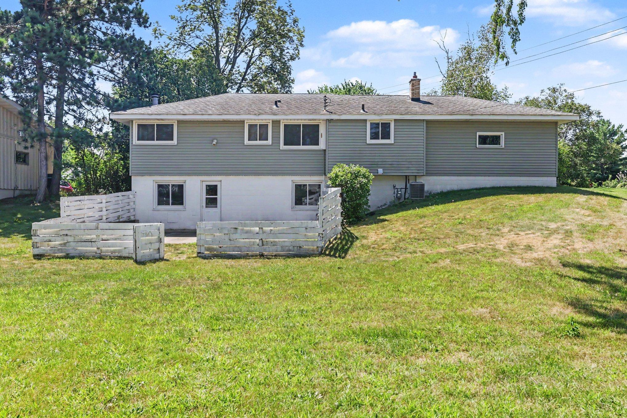 217 Dawn Avenue Property Photo 31