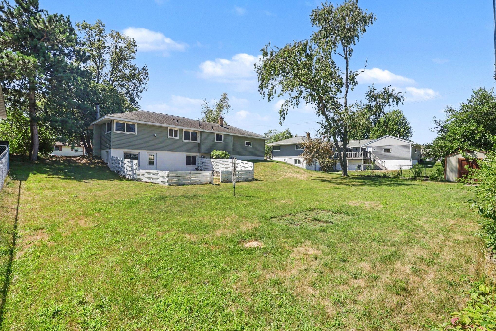 217 Dawn Avenue Property Photo 33