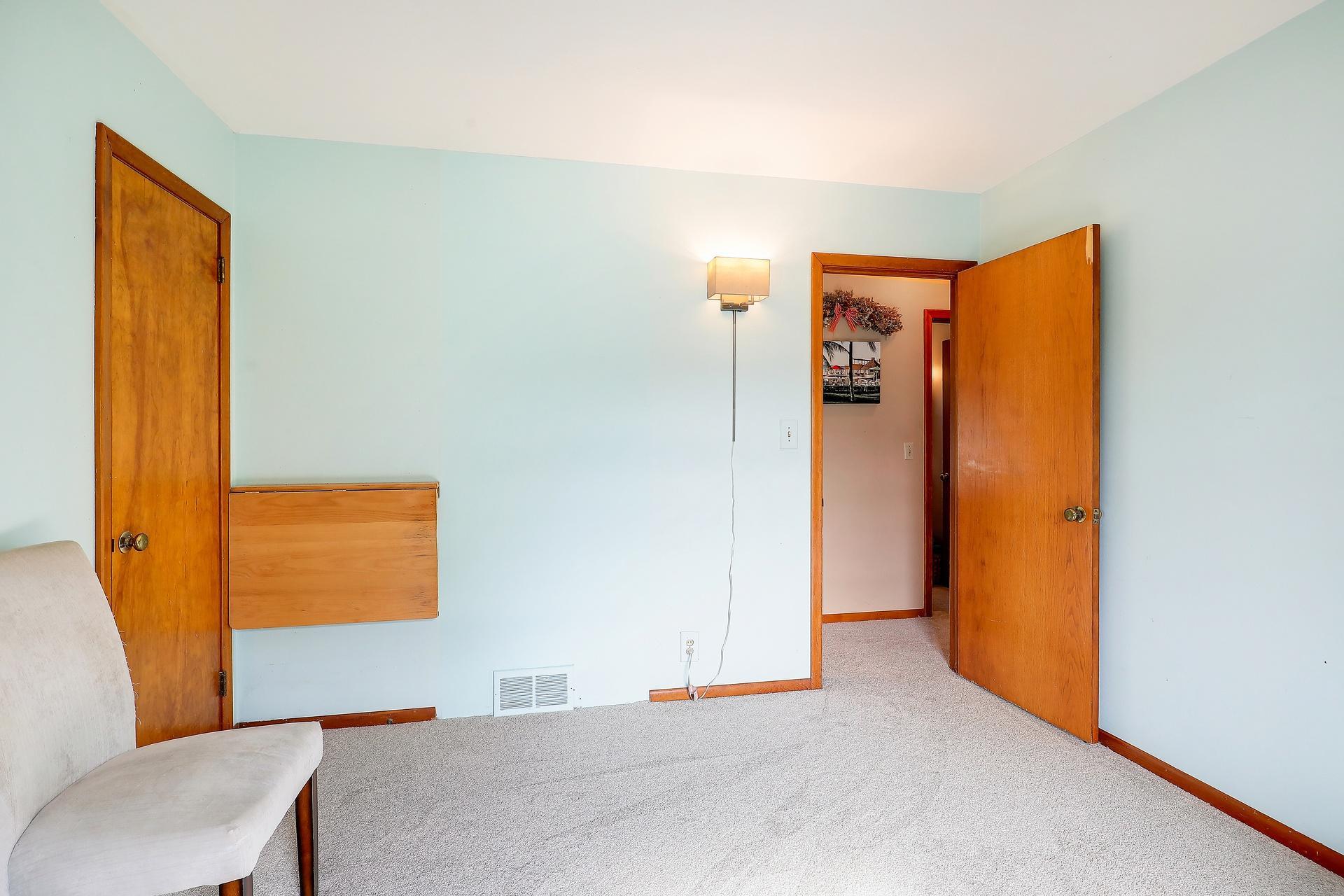 10519 Thomas Avenue S Property Photo 22