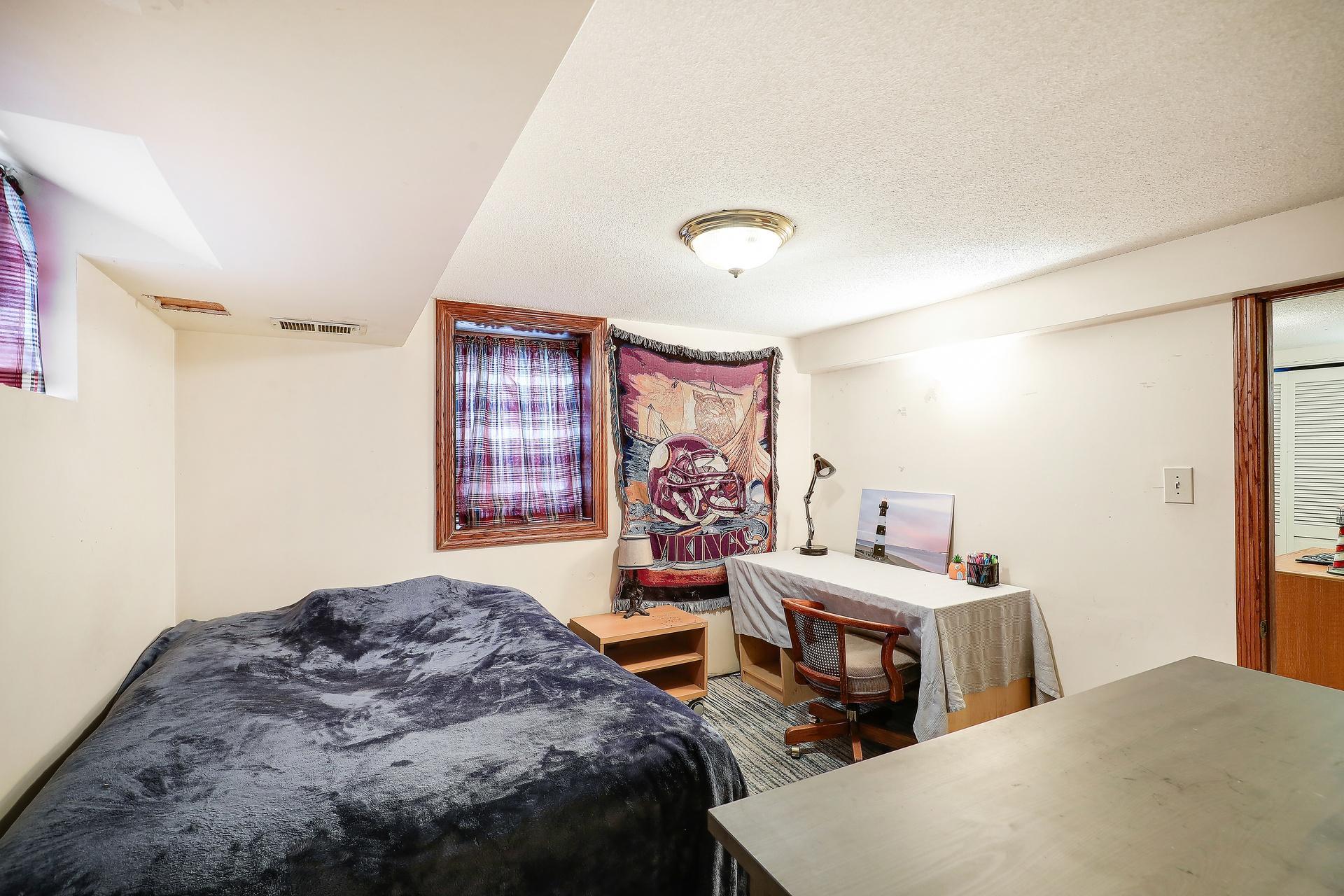 10519 Thomas Avenue S Property Photo 33