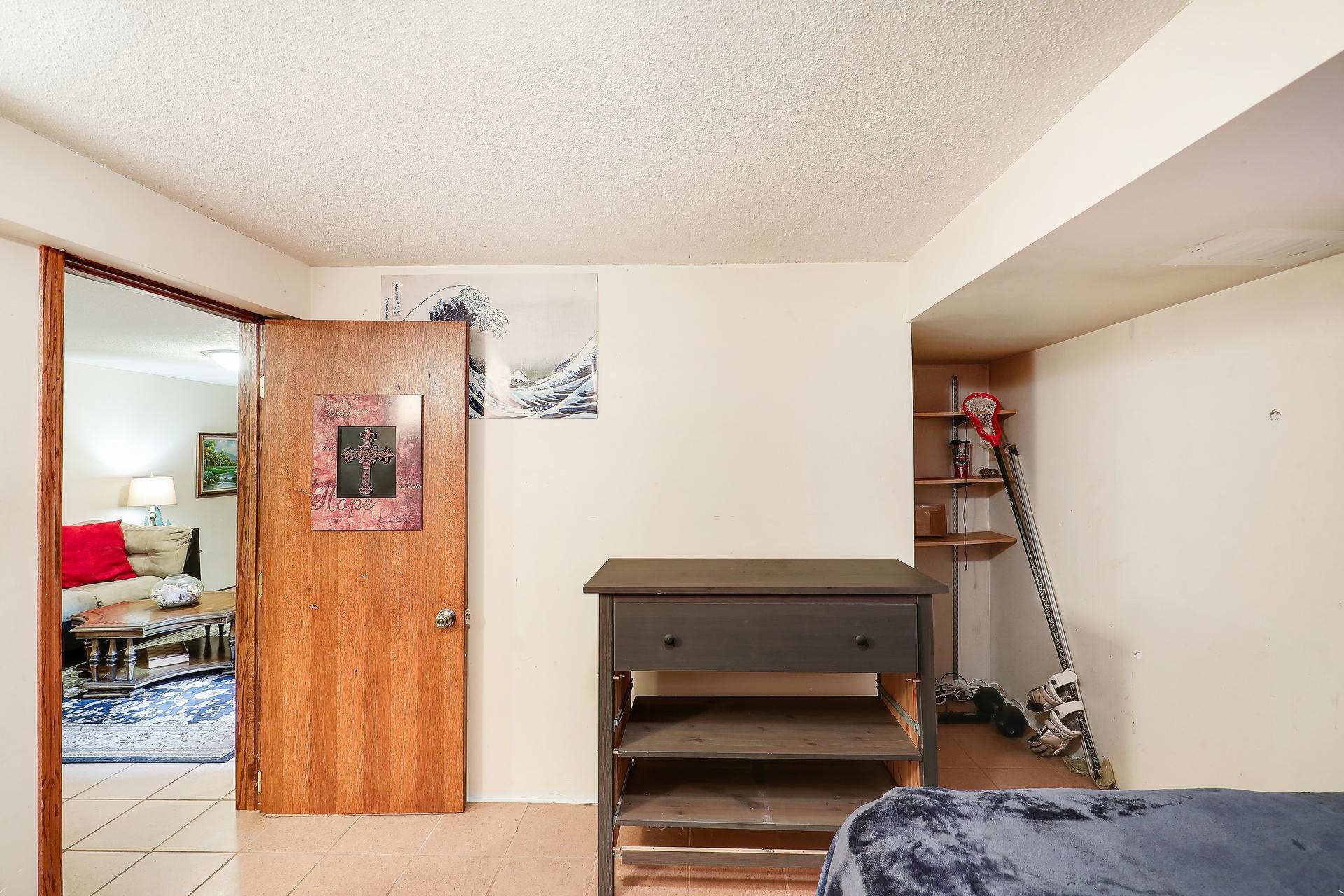 10519 Thomas Avenue S Property Photo 34