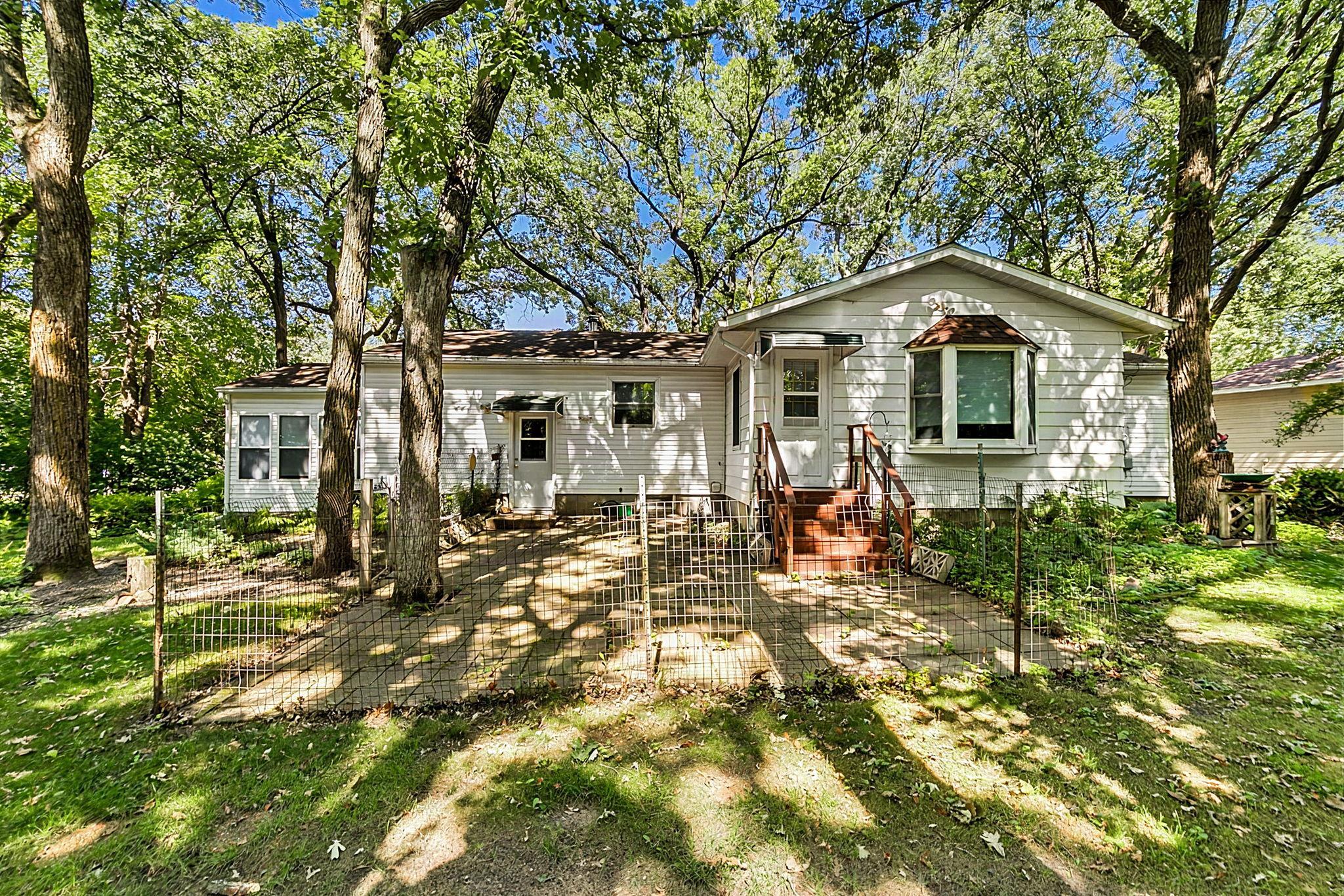 1720 Cherry Lane Property Photo 7