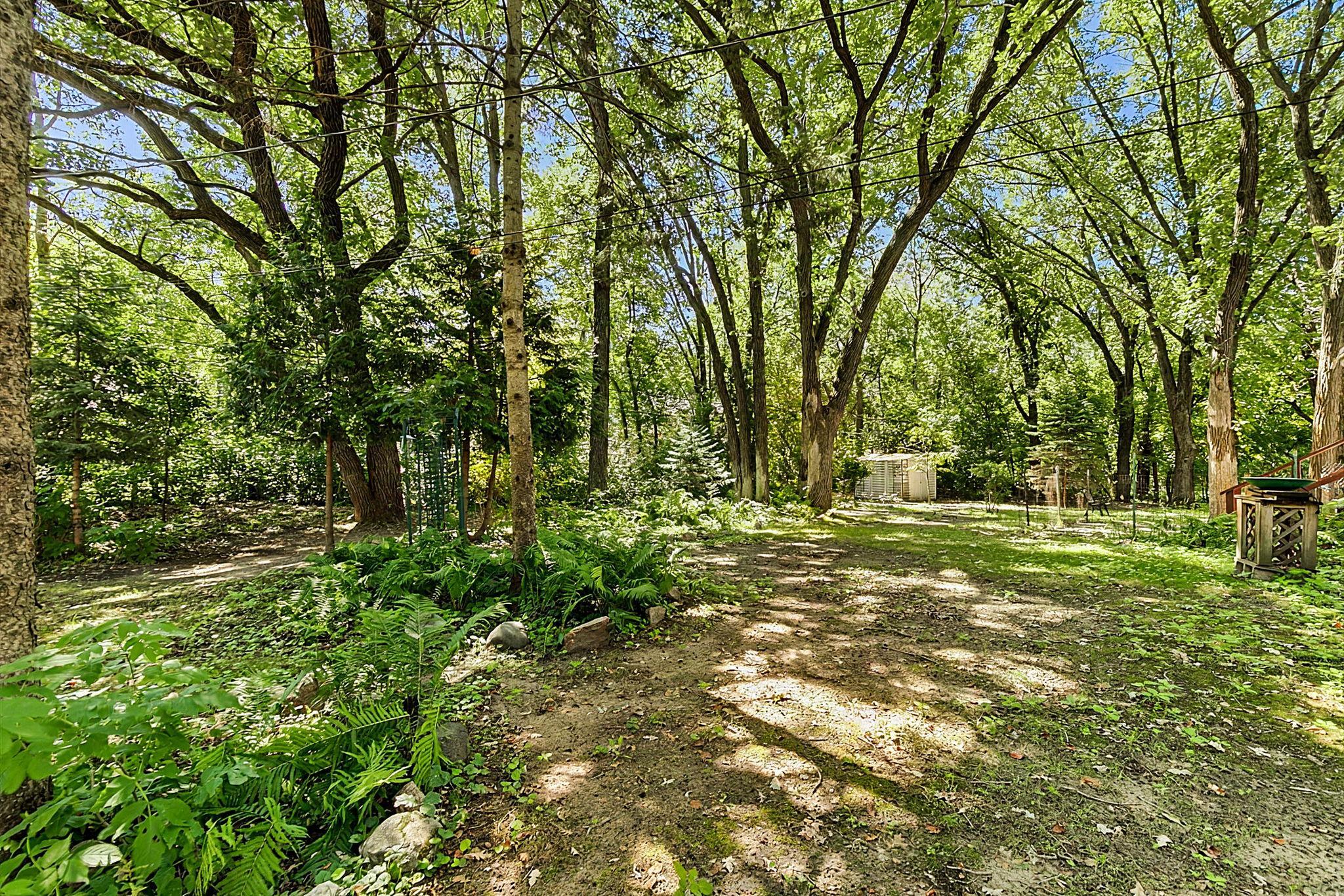 1720 Cherry Lane Property Photo 8