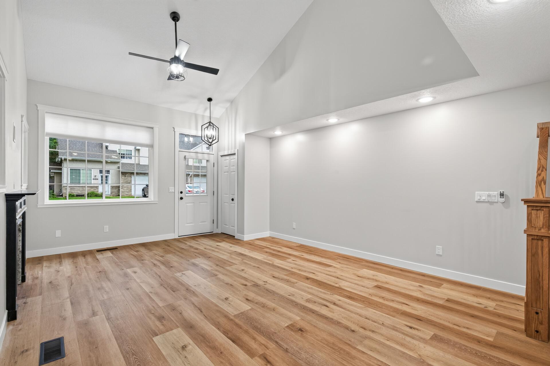 18062 Vance Circle Nw Property Photo 6