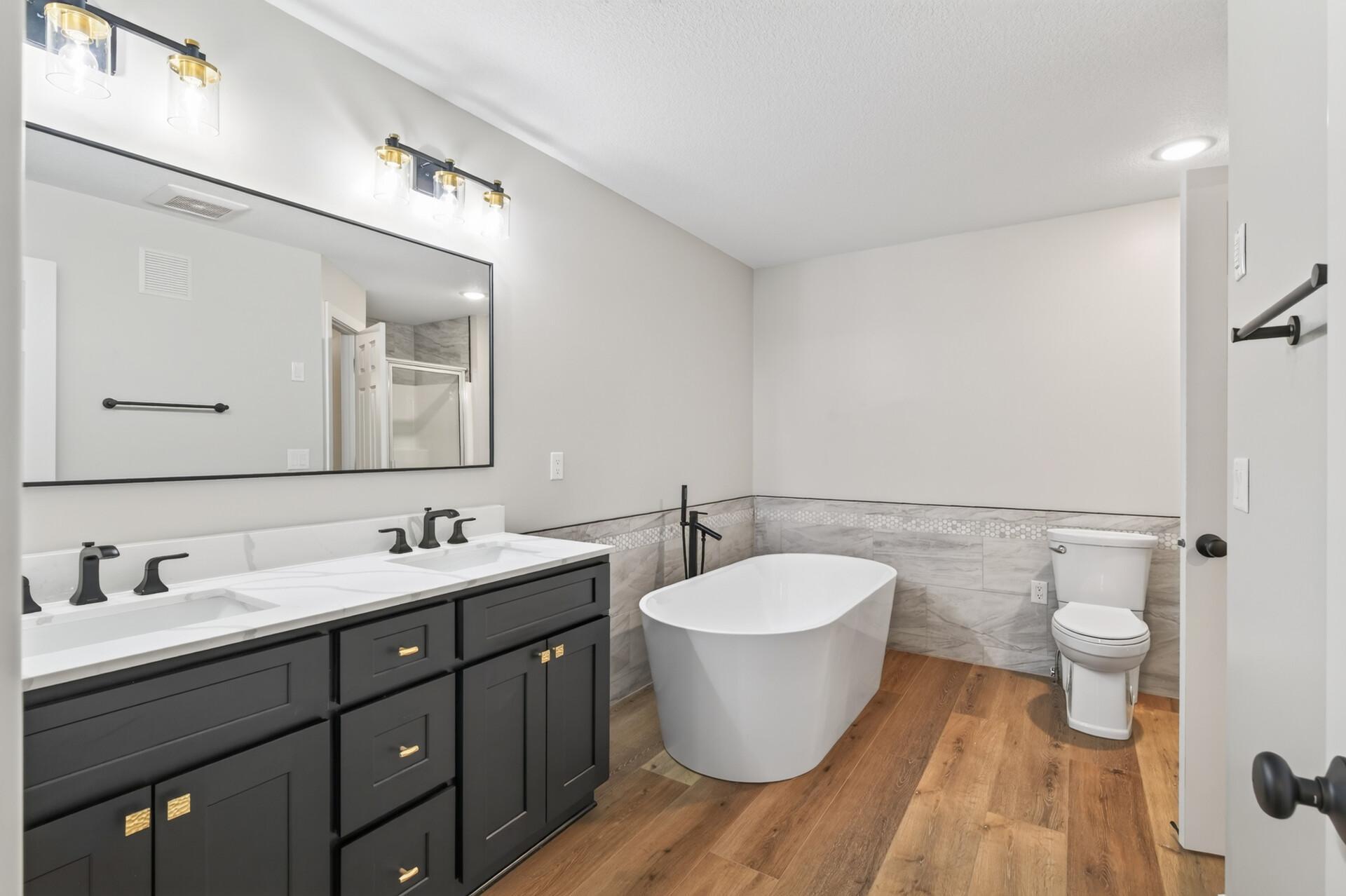 18062 Vance Circle Nw Property Photo 16