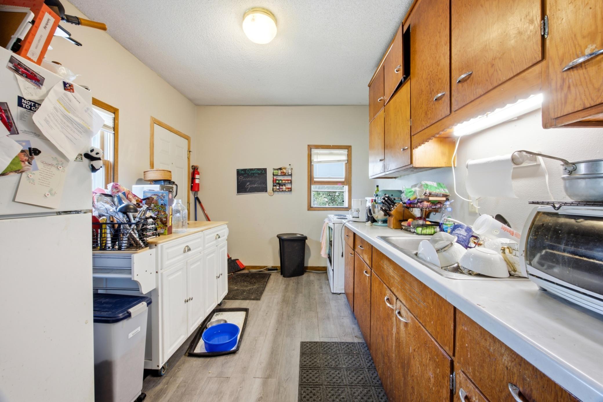1121 3rd Avenue N Property Photo 8