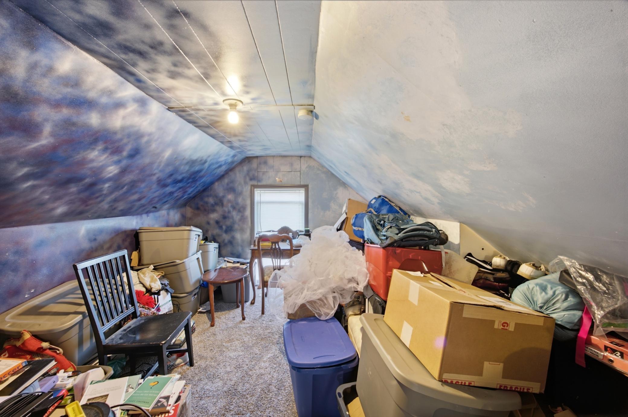 1121 3rd Avenue N Property Photo 14