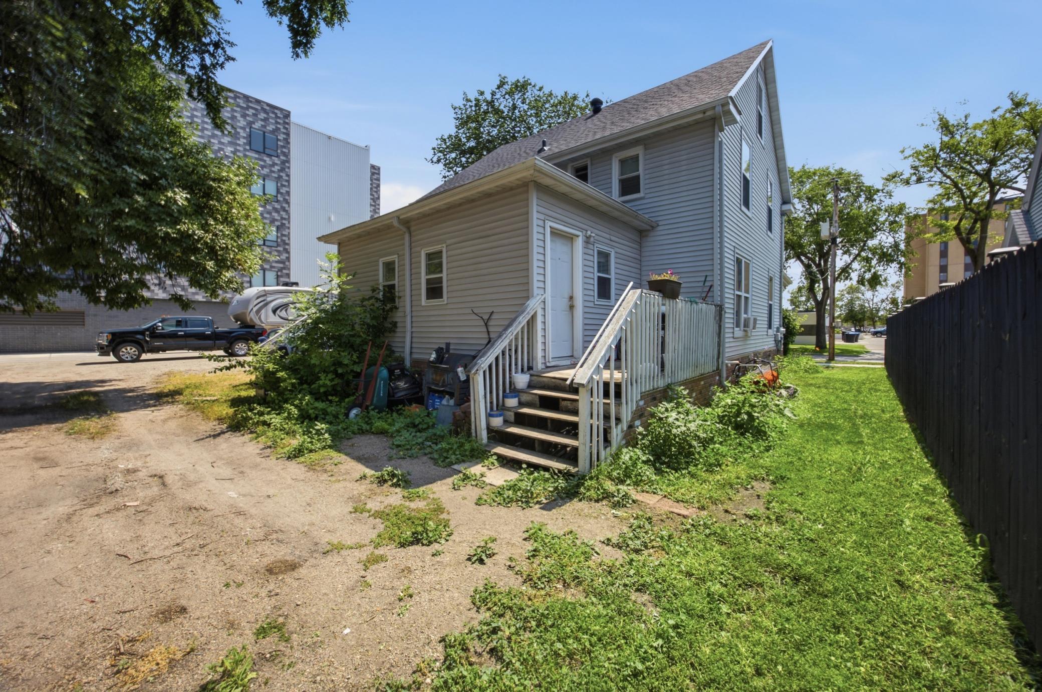 1121 3rd Avenue N Property Photo 26