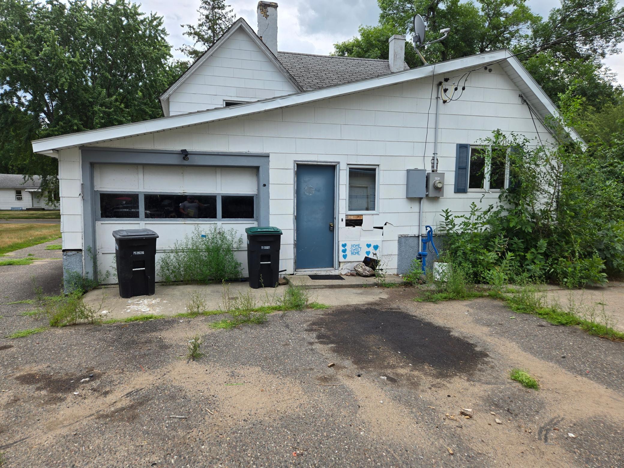 1007 7th Street Ne Property Photo 1