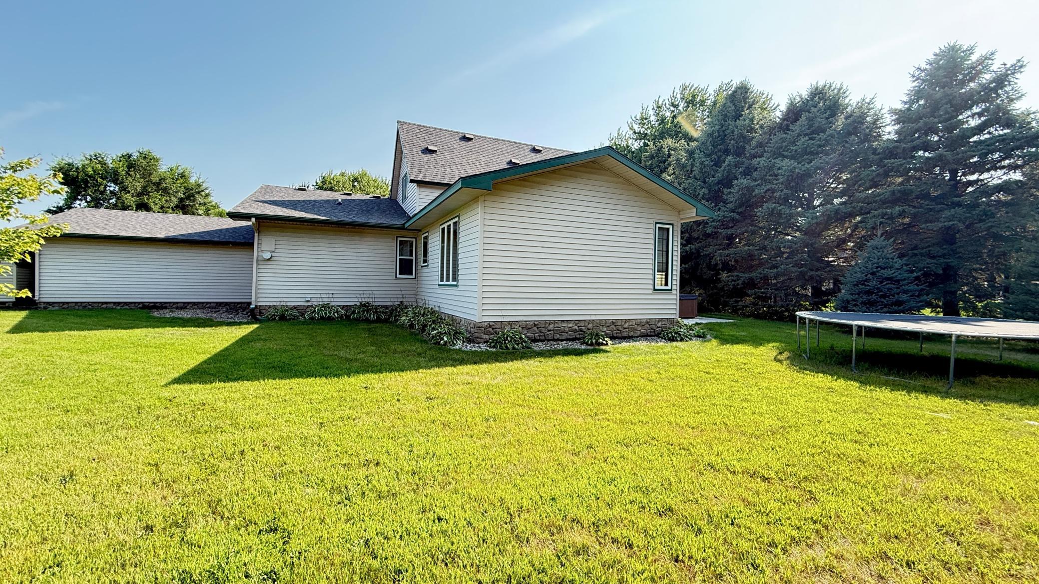237 E Dahlstrom Avenue Property Photo 60