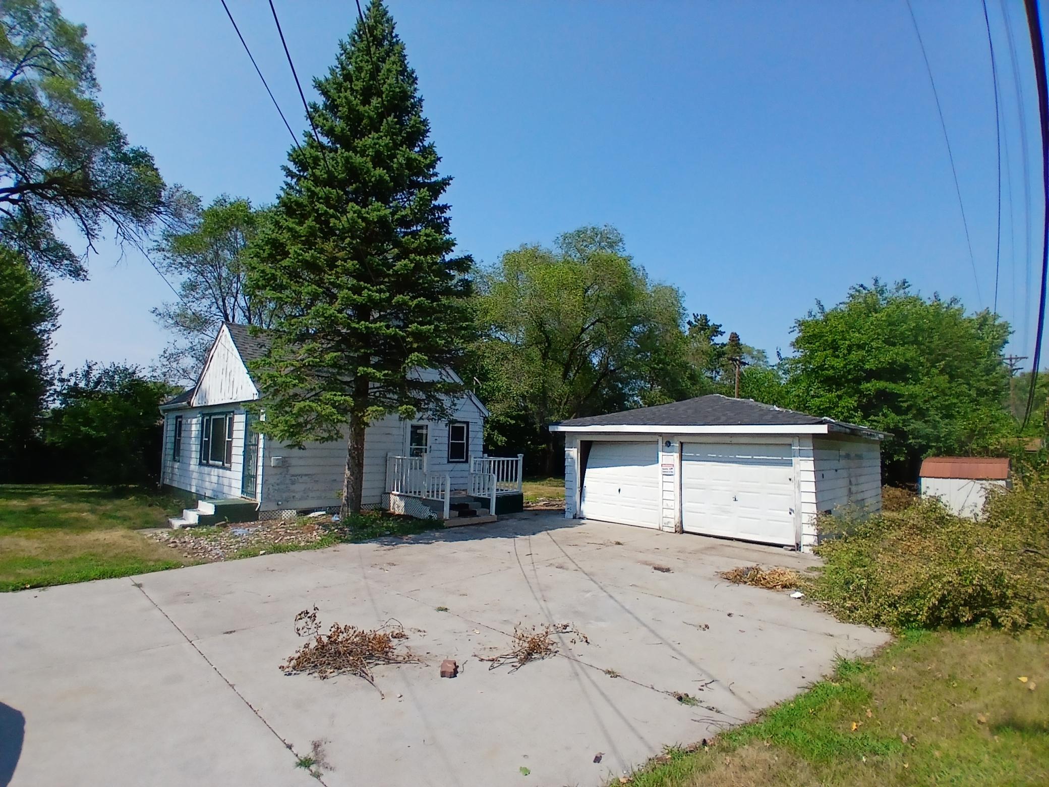 2331 Coon Rapids Boulevard Nw Property Photo 3