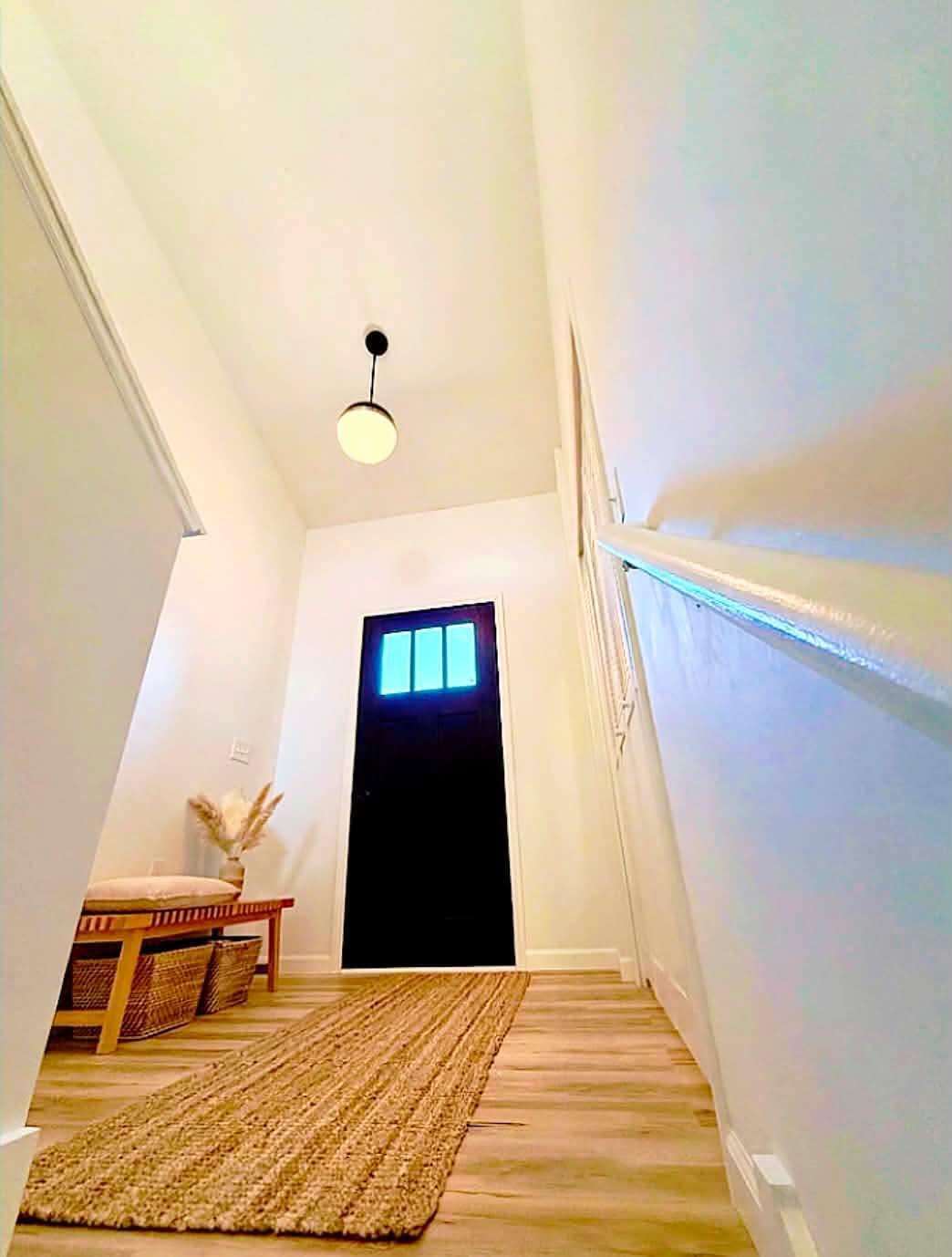 683 Sims Avenue Property Photo 2