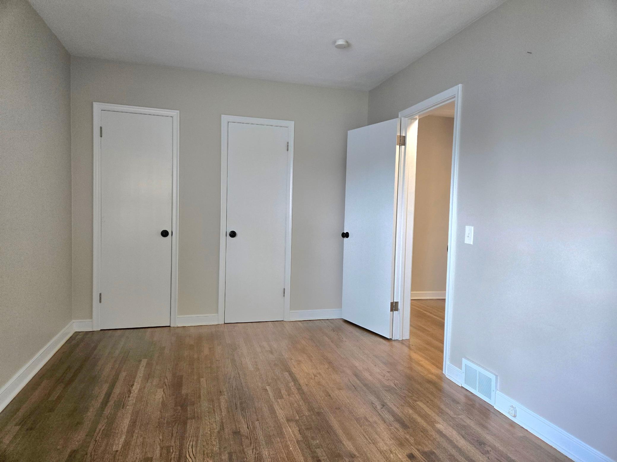 1736 E Shore Drive Property Photo 14