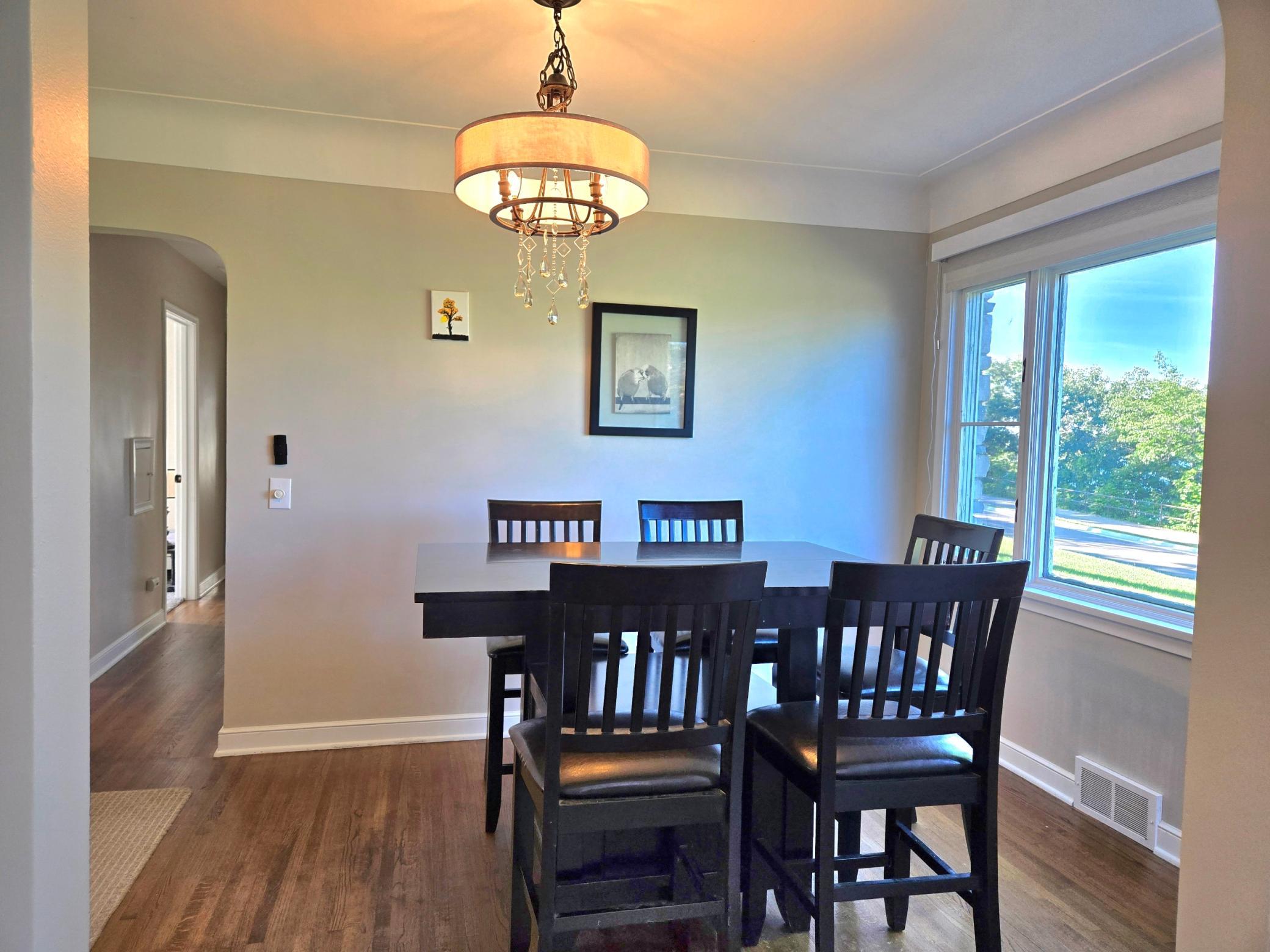 1736 E Shore Drive Property Photo 17
