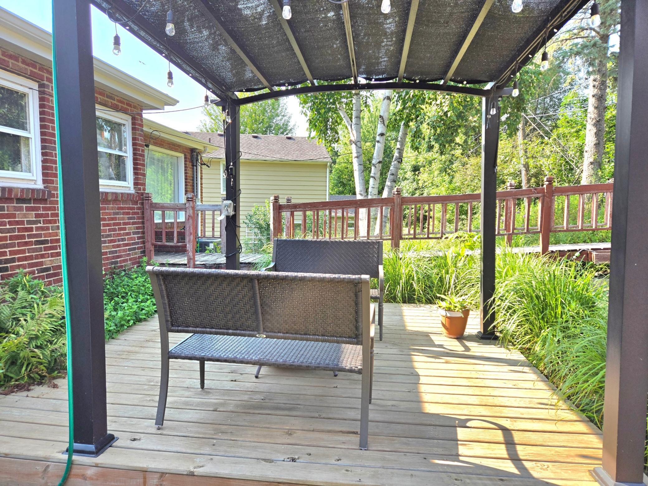 1736 E Shore Drive Property Photo 30