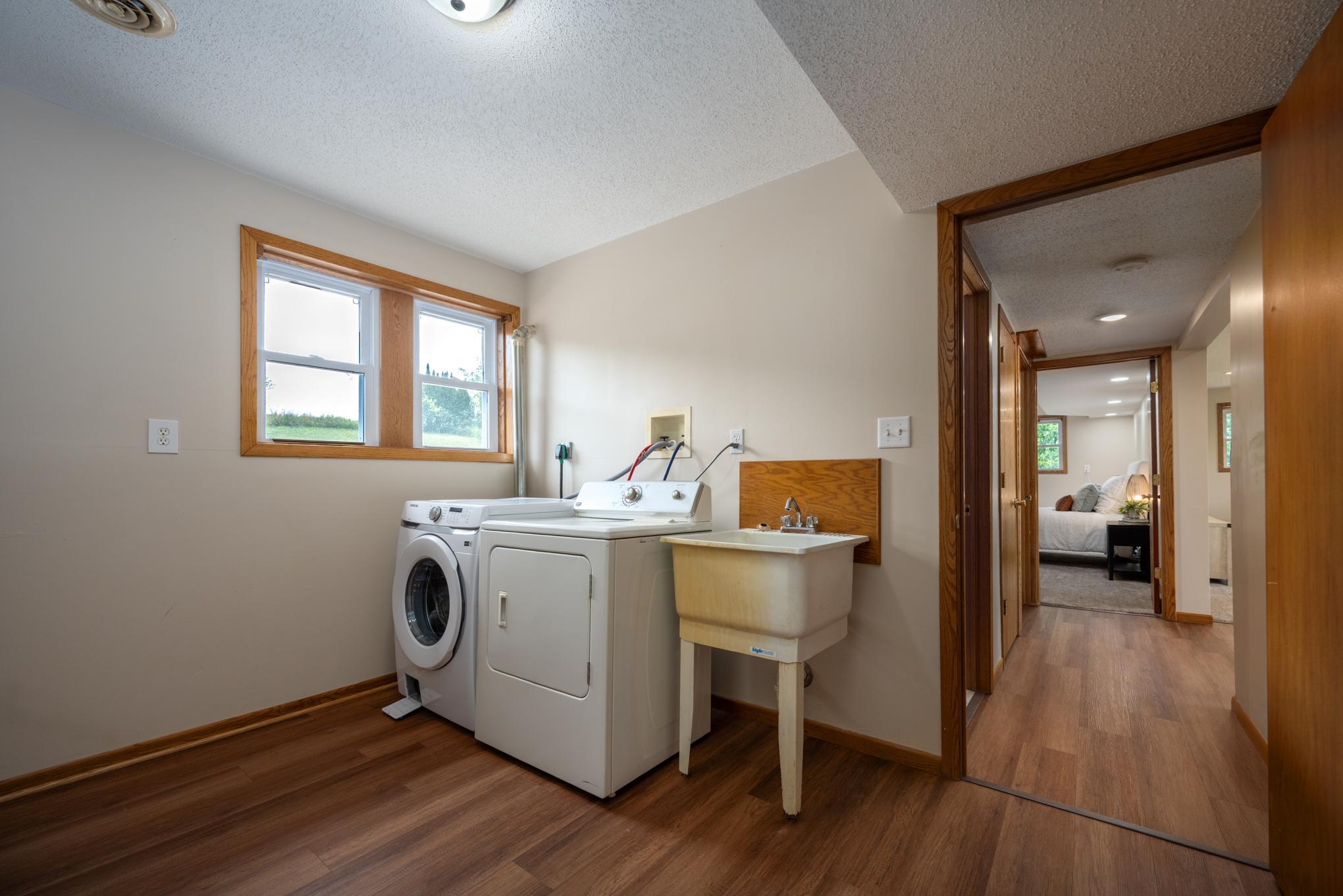 978 70th Avenue Property Photo 32