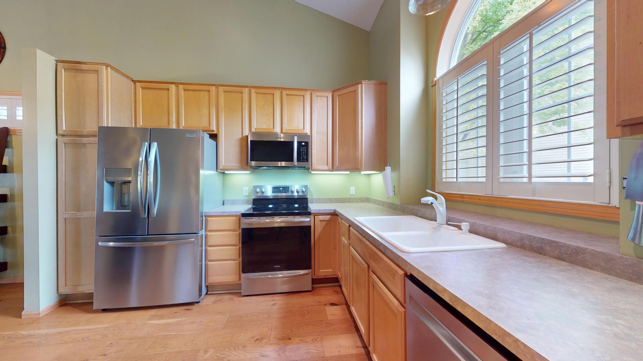 915 Kimberly Lane Property Photo 7