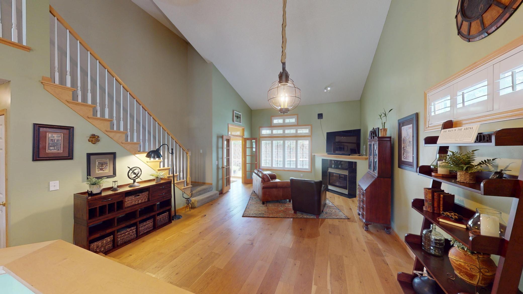 915 Kimberly Lane Property Photo 11
