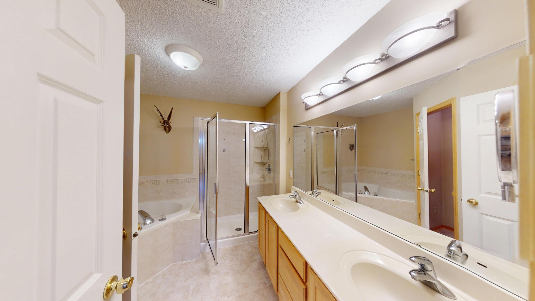 915 Kimberly Lane Property Photo 27