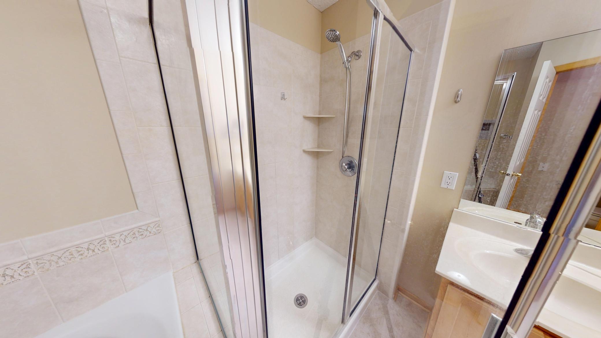 915 Kimberly Lane Property Photo 28