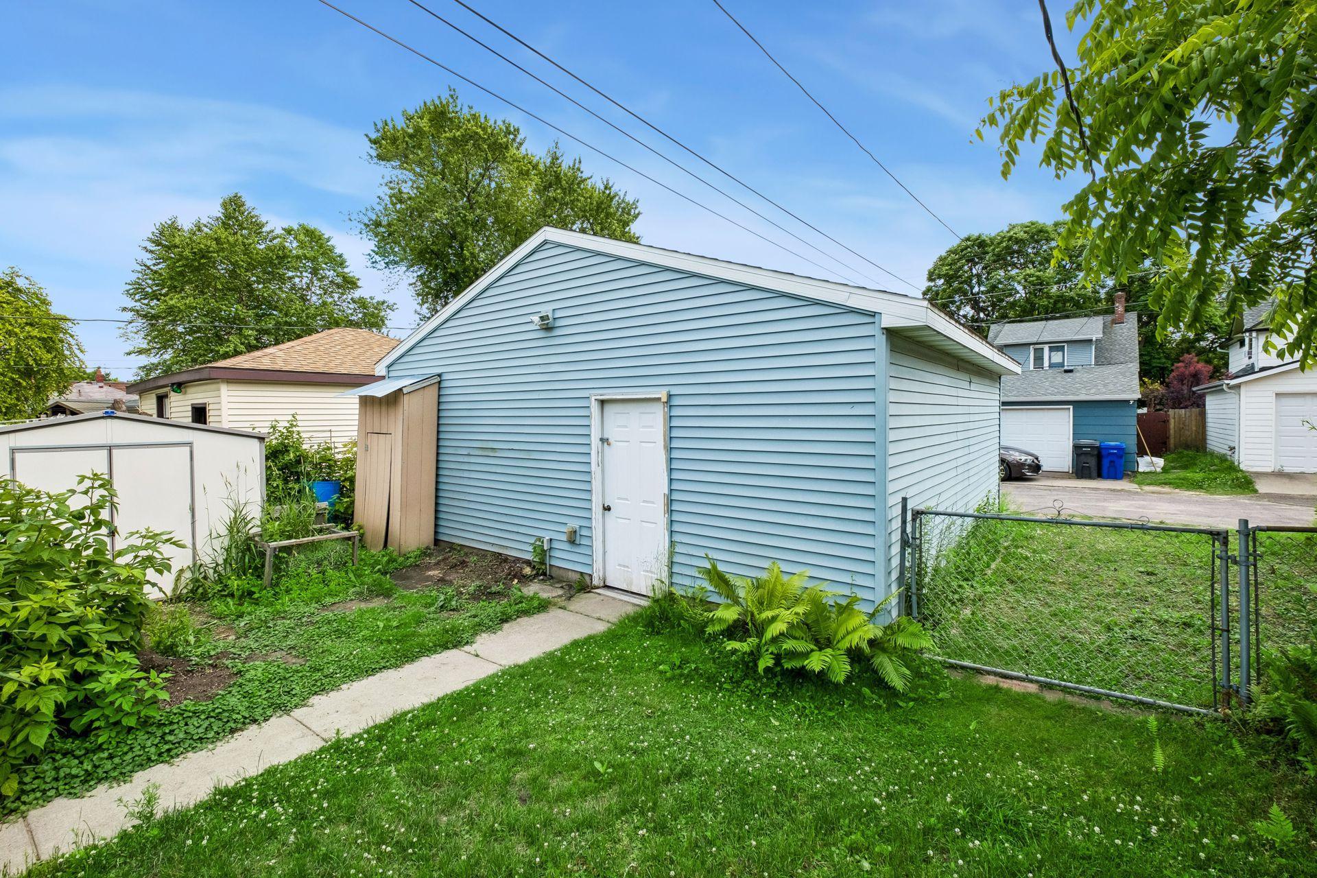 810 Randolph Avenue Property Photo 27