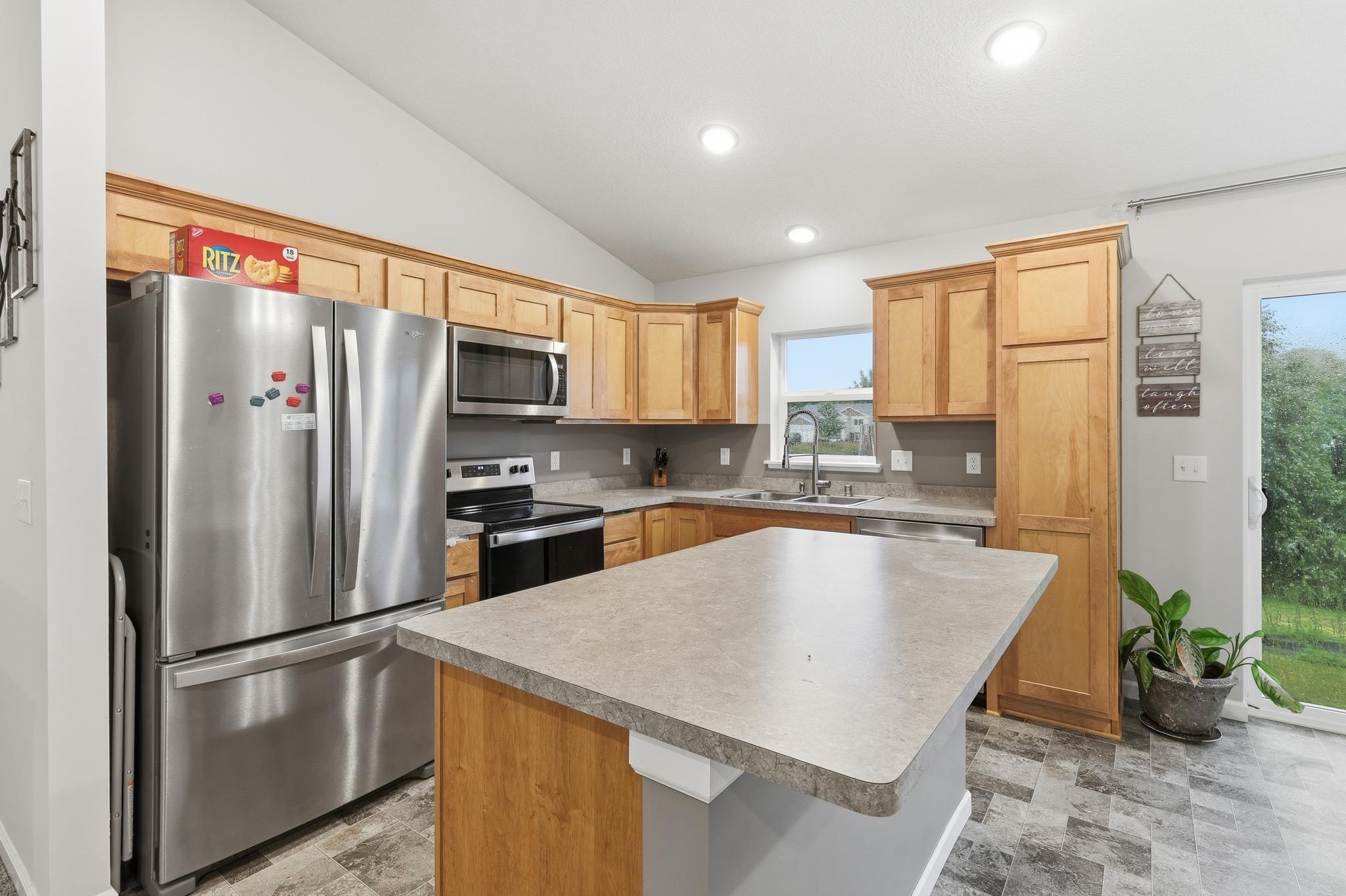526 3rd Avenue Ne Property Photo 8