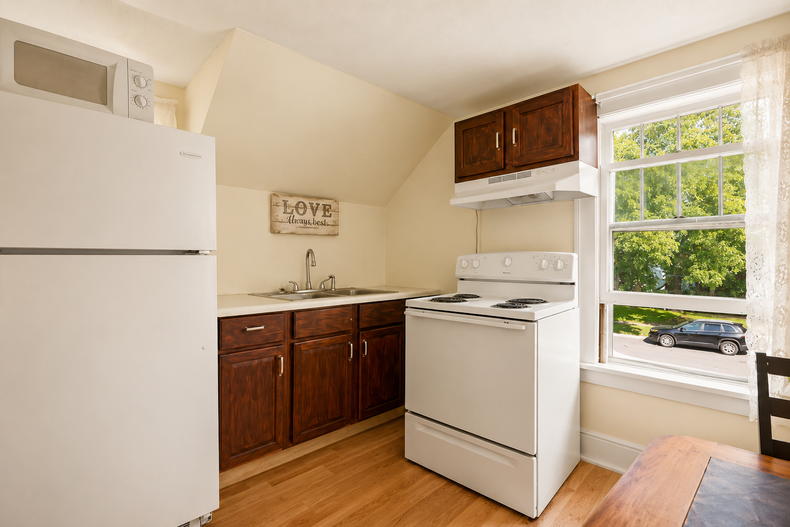 529 9th Street Nw 1 Property Photo 7