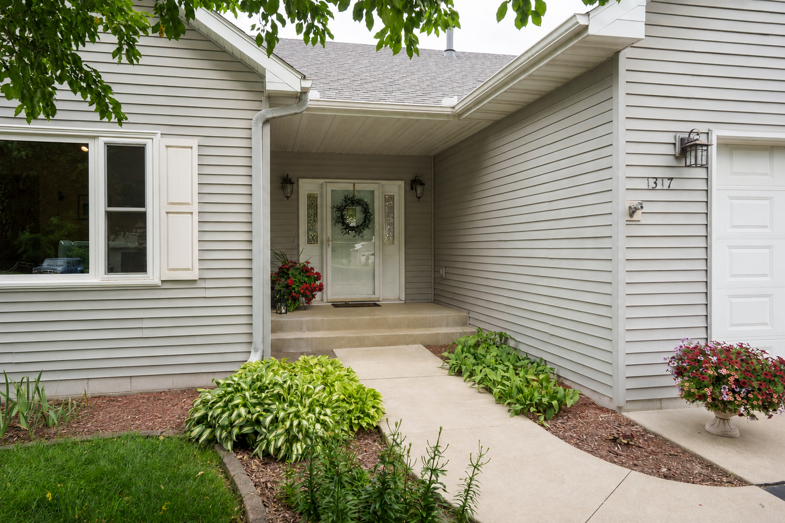 1317 7th Street N Property Photo 1