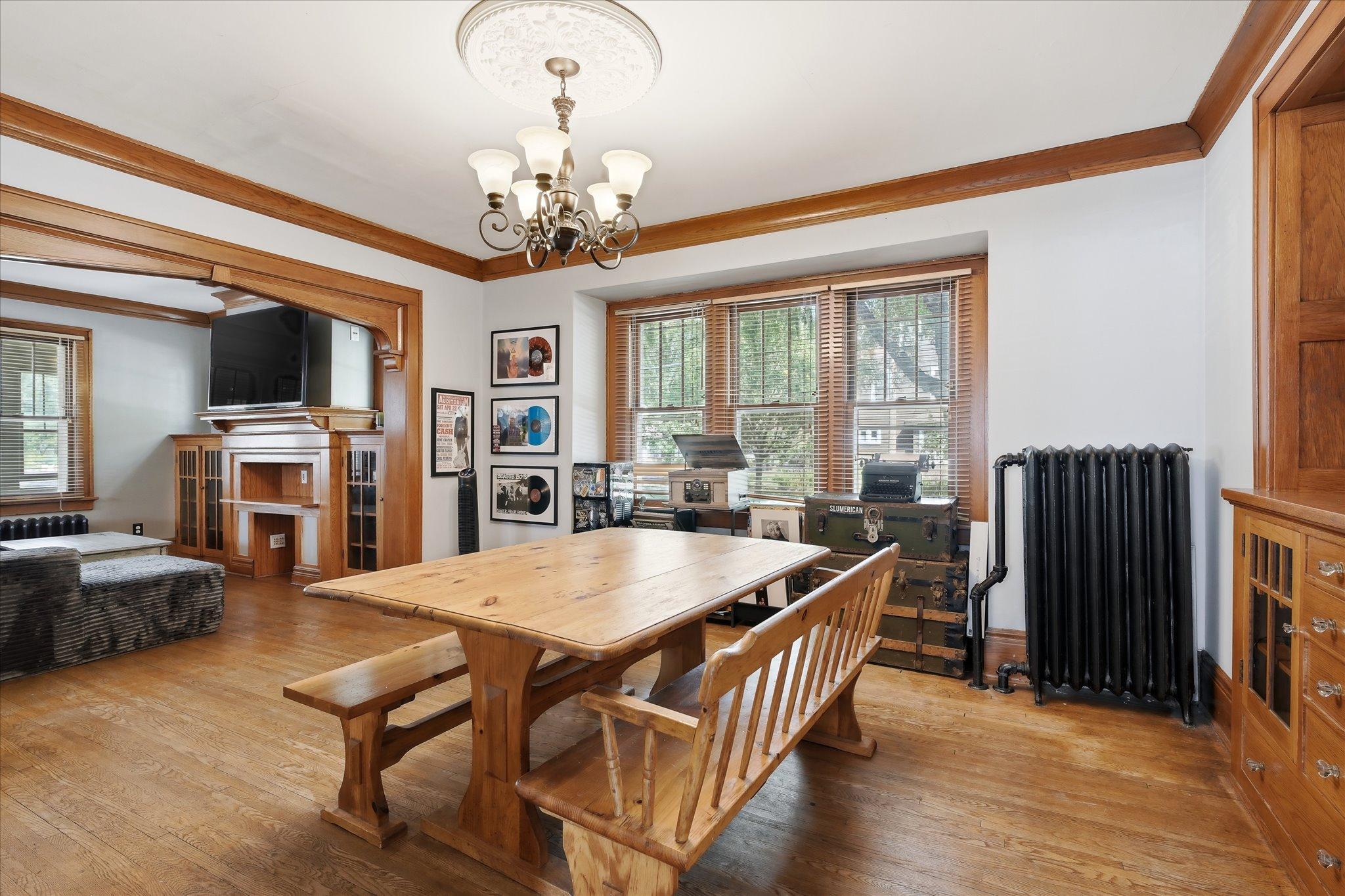 252 Stevens Street W Property Photo 12