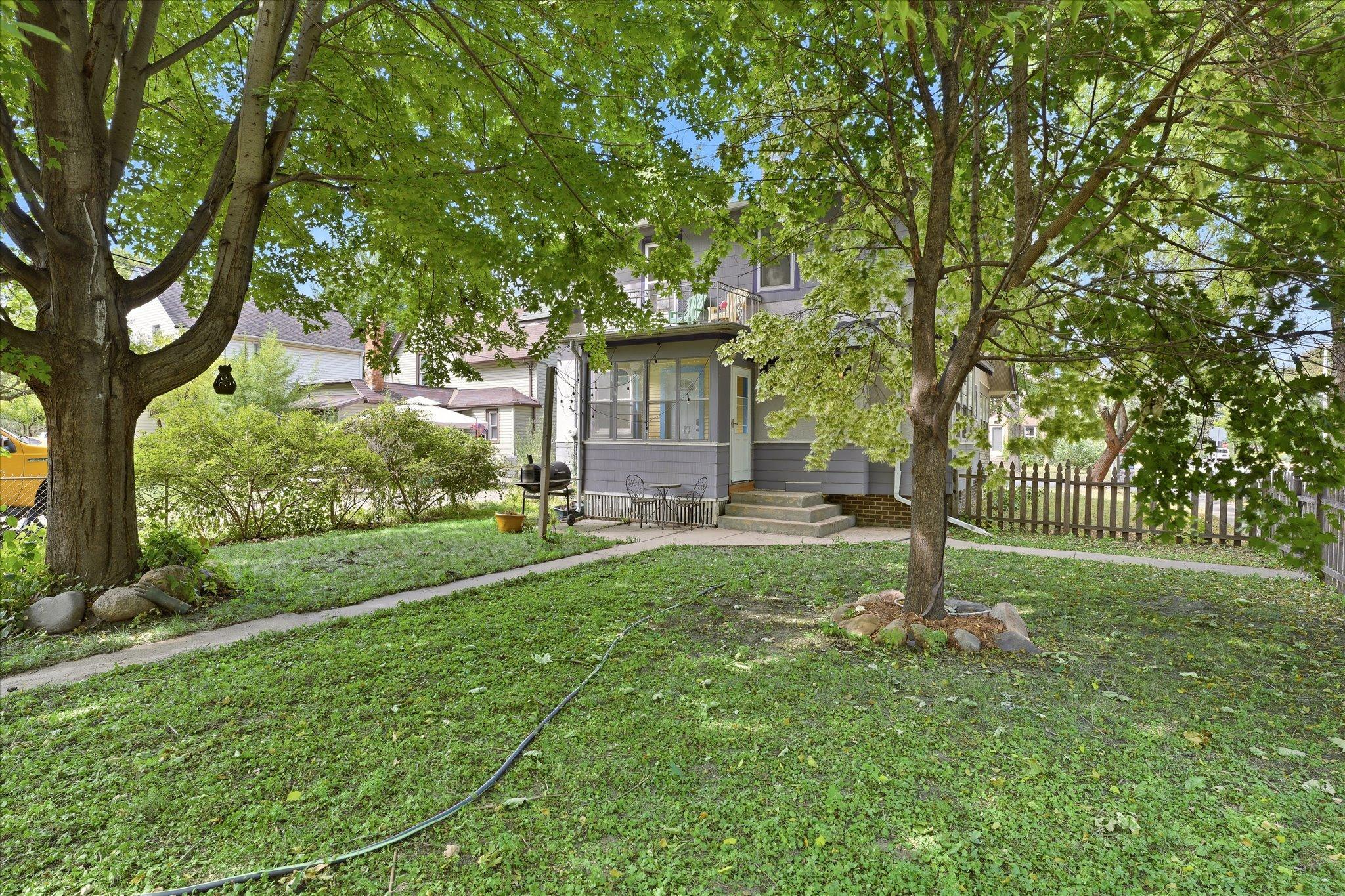 252 Stevens Street W Property Photo 24