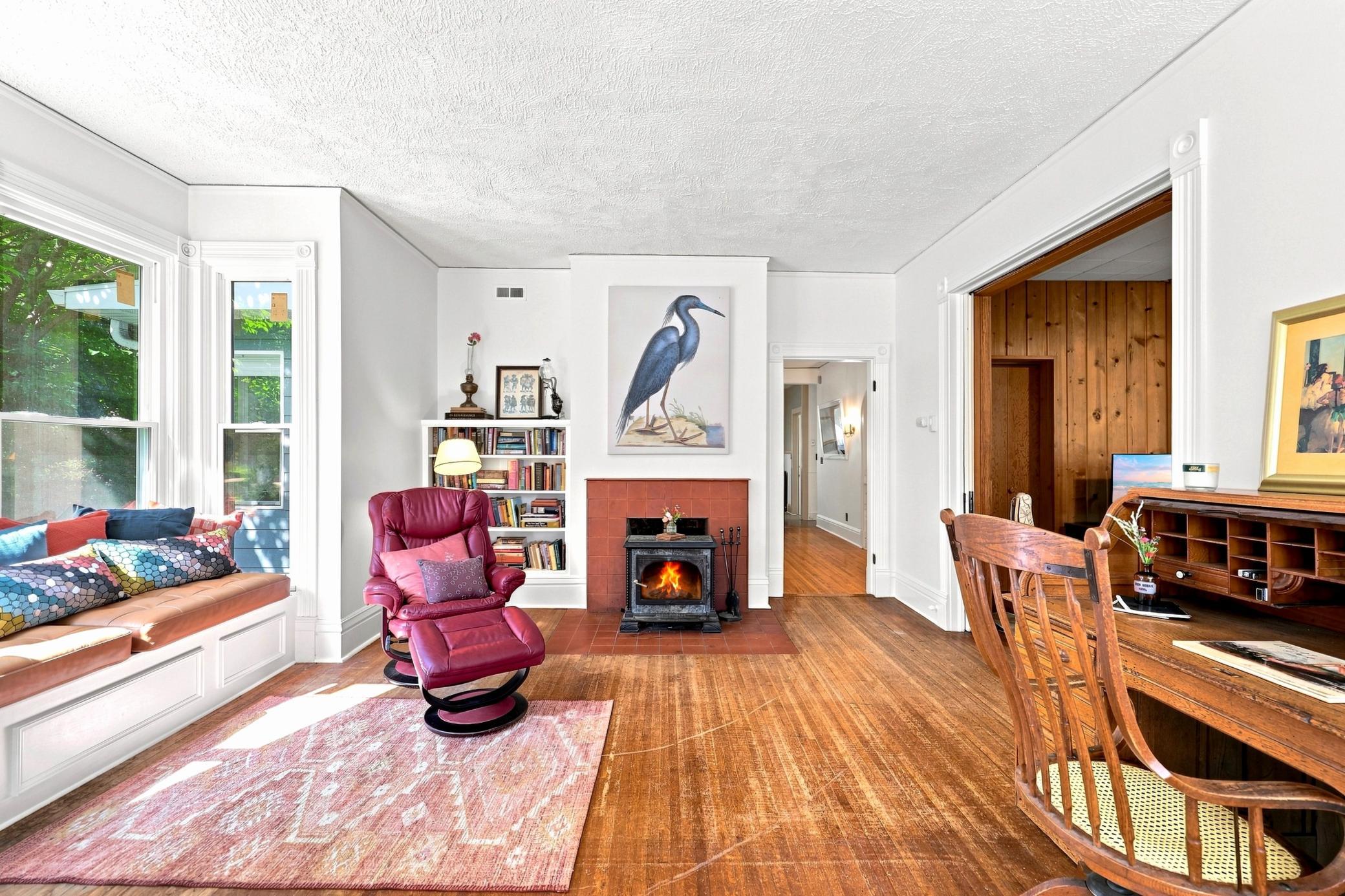 200 Maple Street Property Photo 8