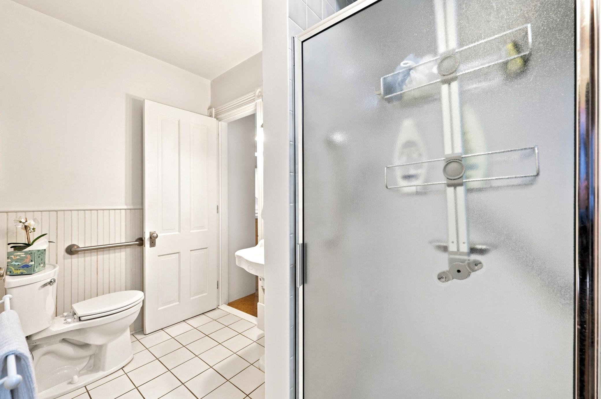 200 Maple Street Property Photo 14