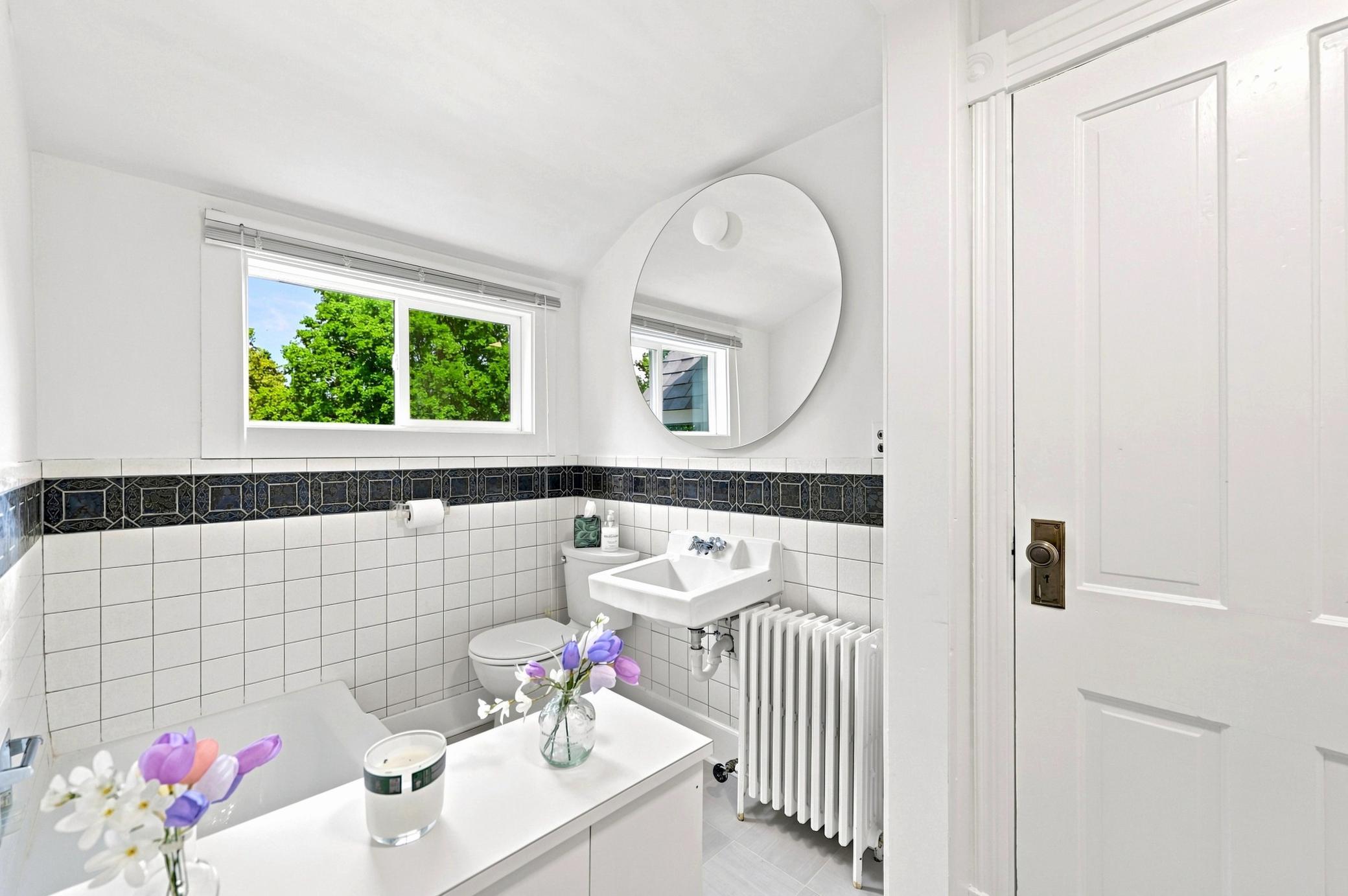 200 Maple Street Property Photo 18