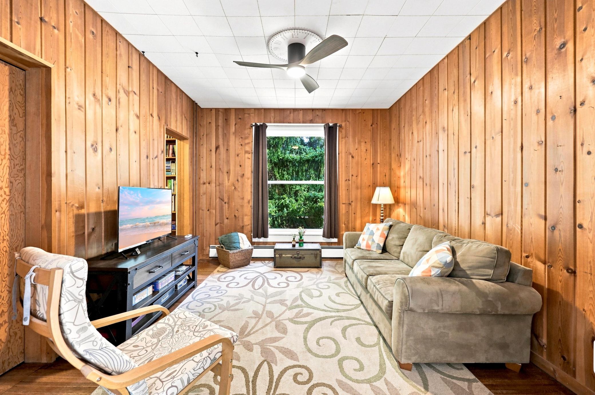 200 Maple Street Property Photo 22