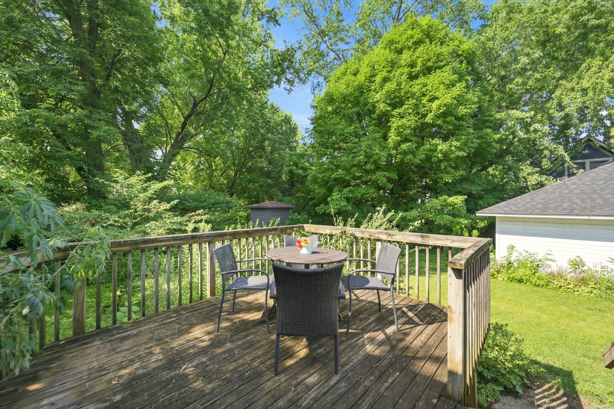 200 Maple Street Property Photo 24