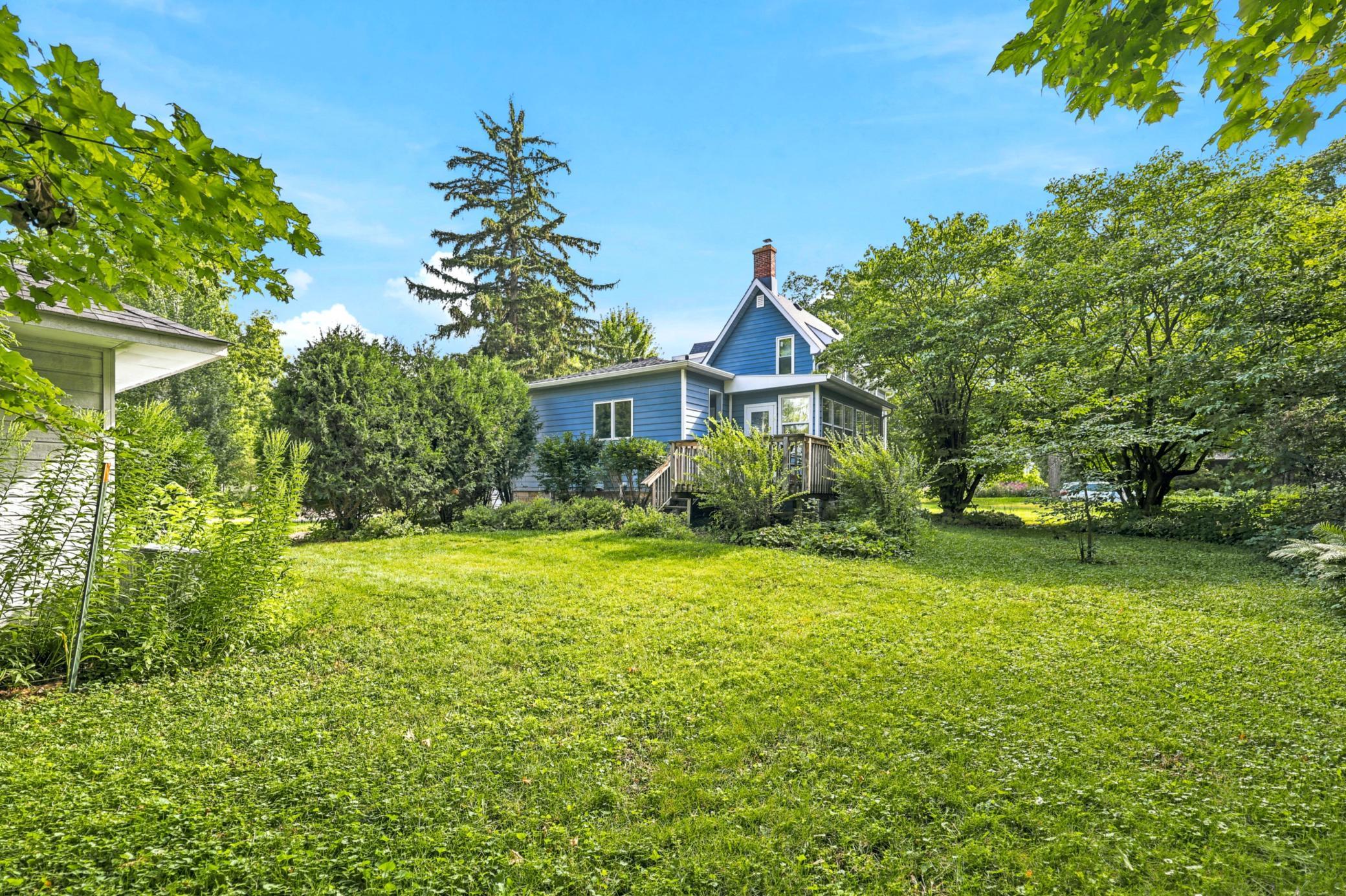 200 Maple Street Property Photo 25