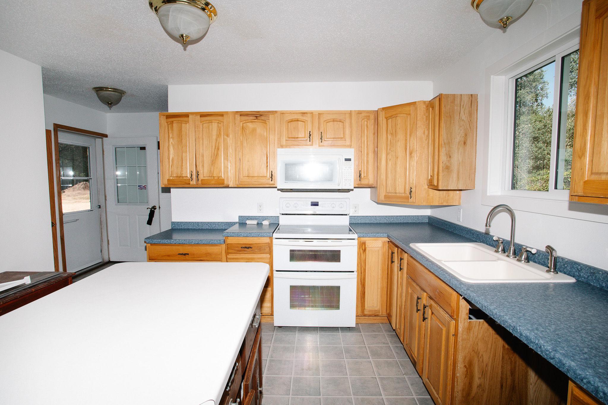 11268 Cohen Loop Nw Property Photo 8
