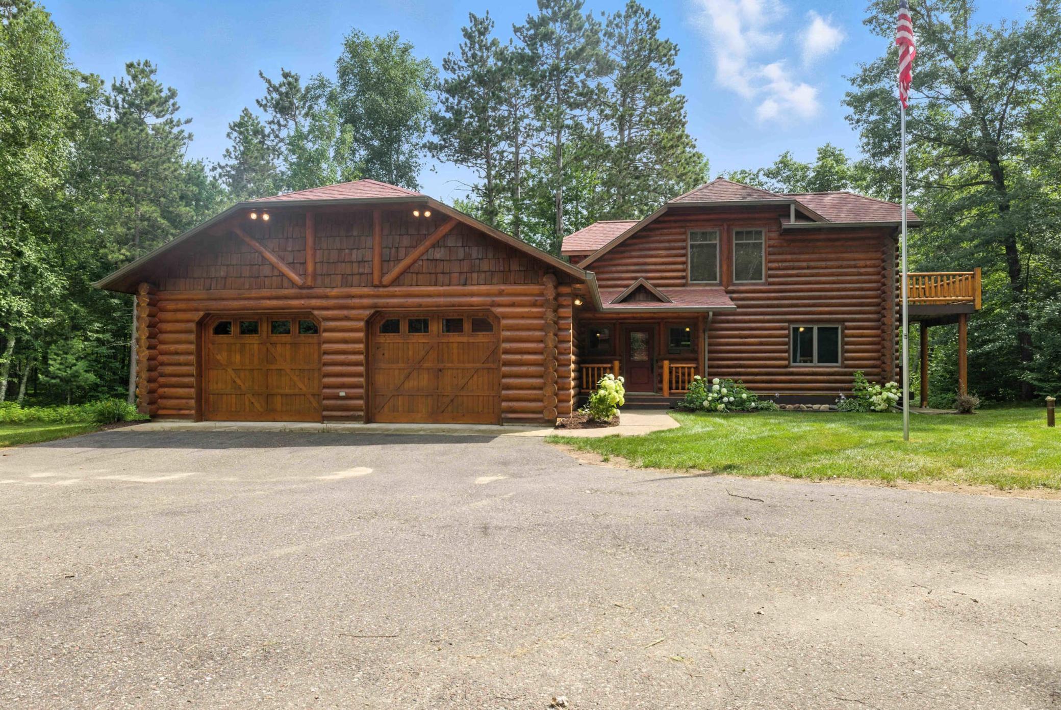 37739 Pickerel Trail Property Photo 1
