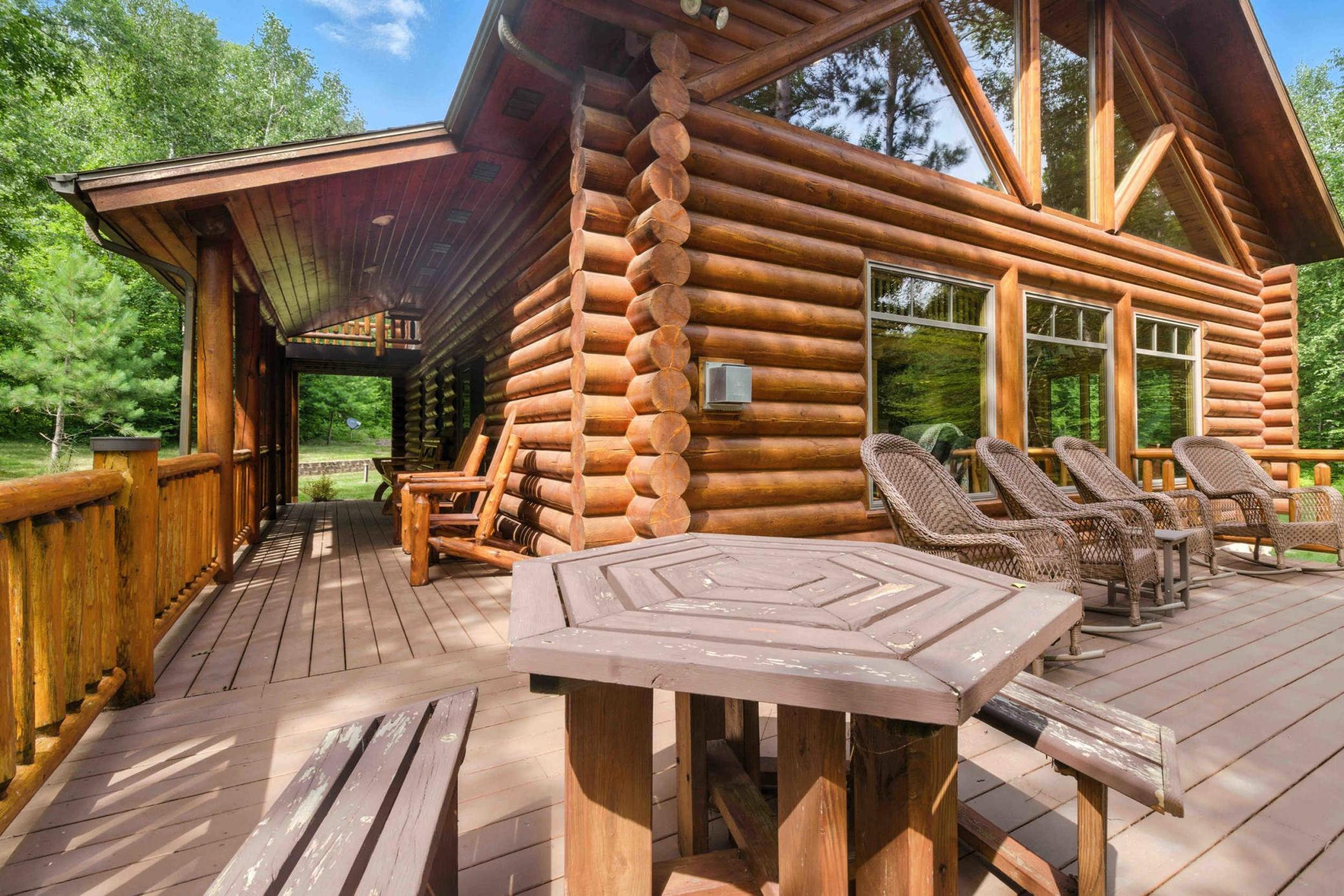 37739 Pickerel Trail Property Photo 6