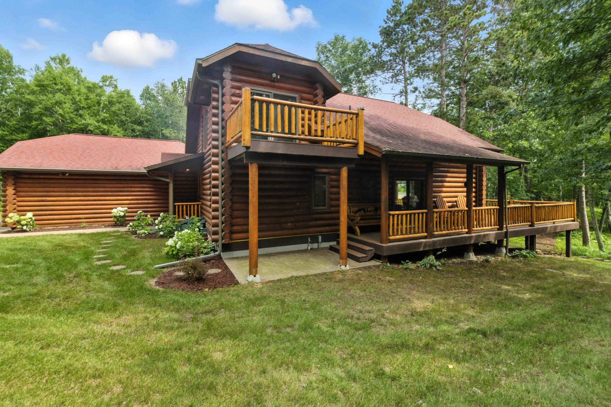37739 Pickerel Trail Property Photo 8
