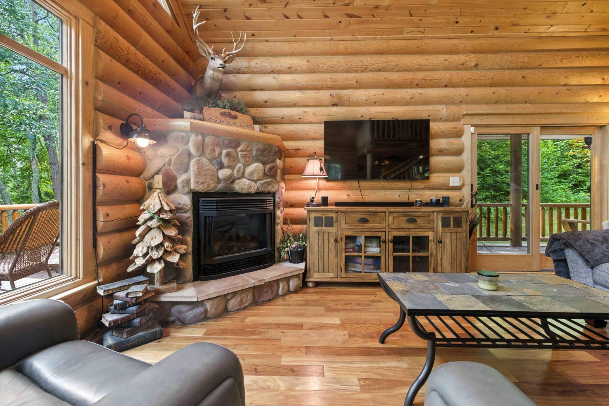 37739 Pickerel Trail Property Photo 9