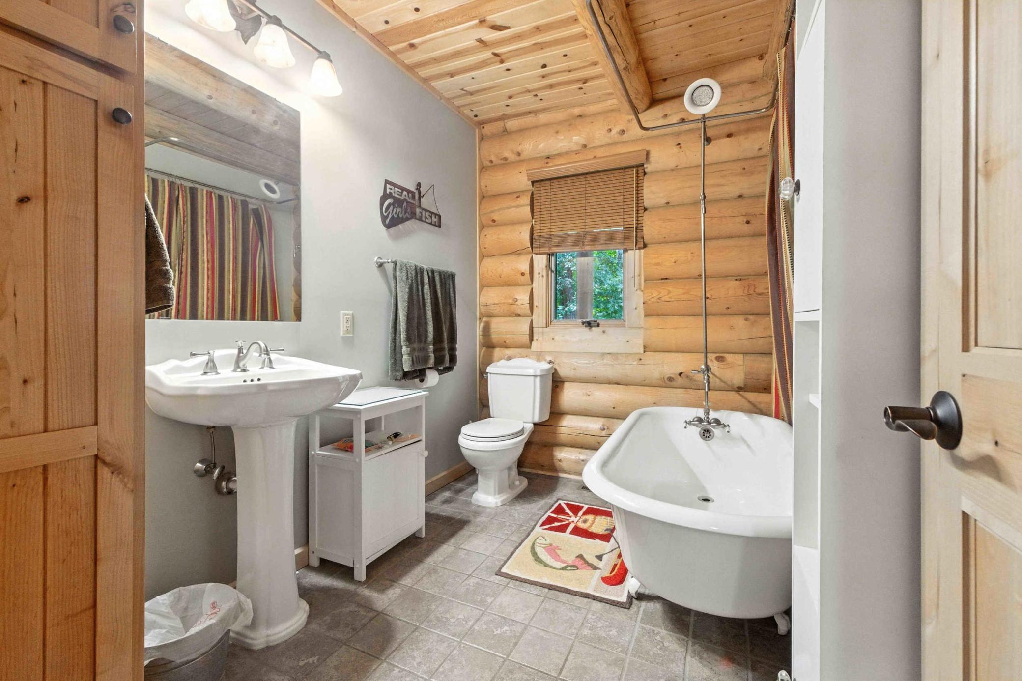 37739 Pickerel Trail Property Photo 21