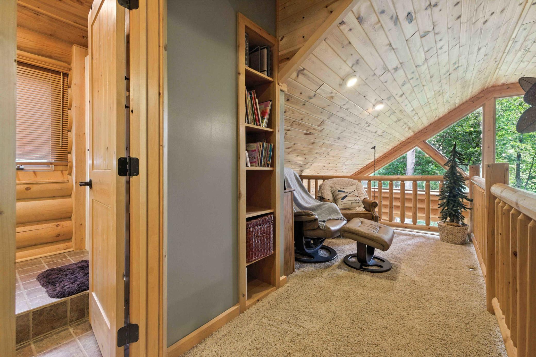 37739 Pickerel Trail Property Photo 42
