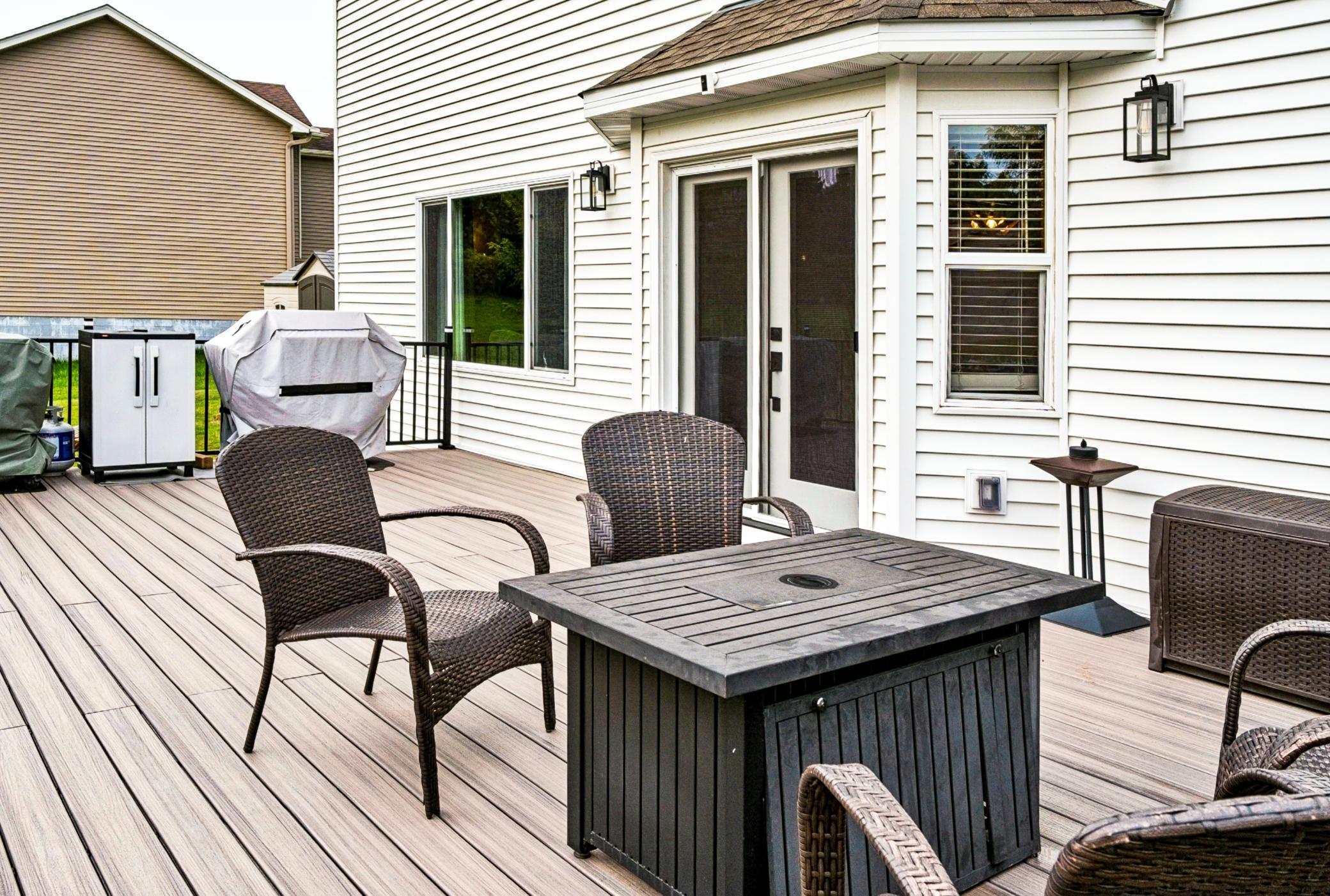 1121 Jasmine Lane Property Photo 10