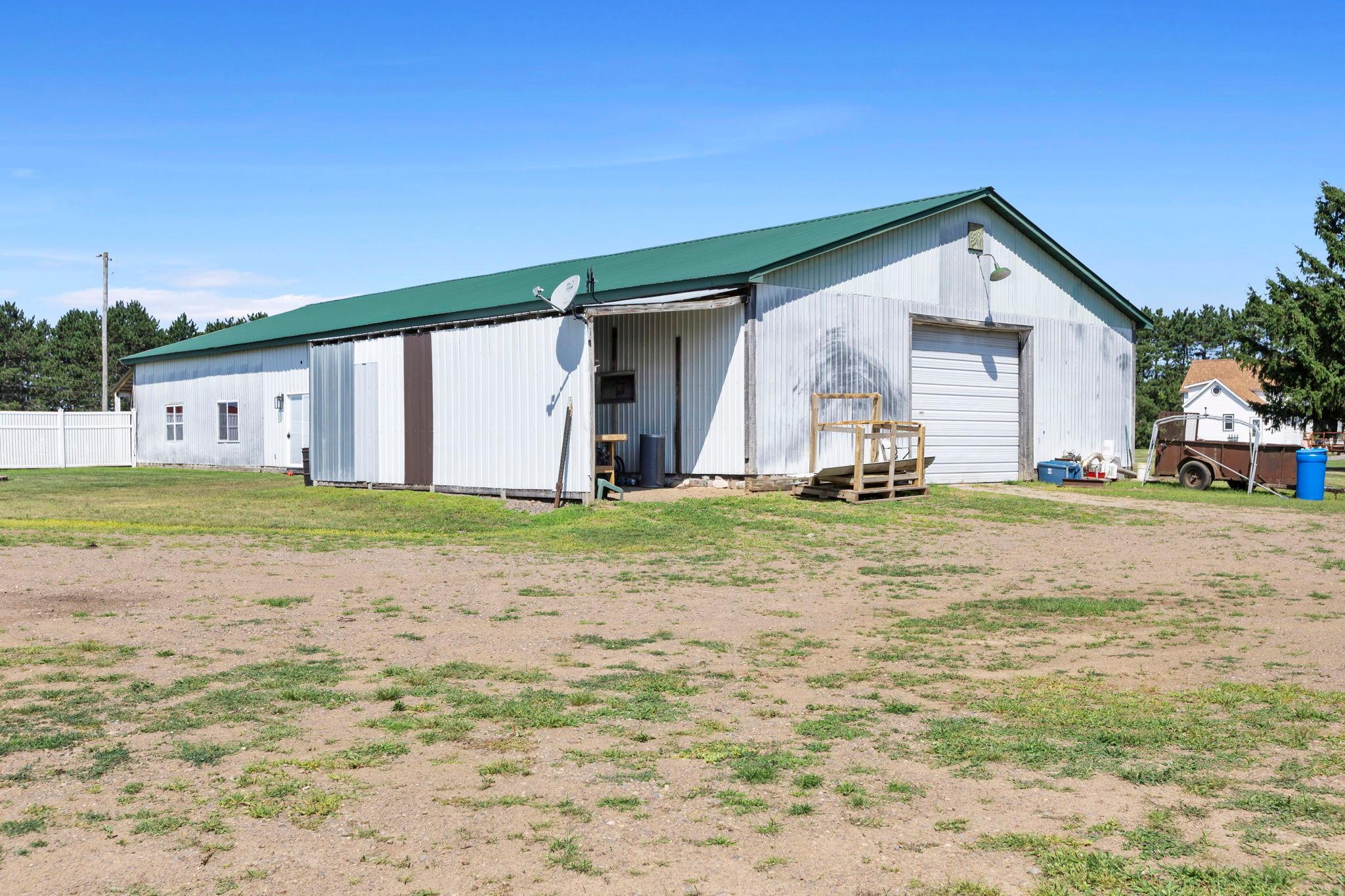 894 State Road 46 Property Photo 15