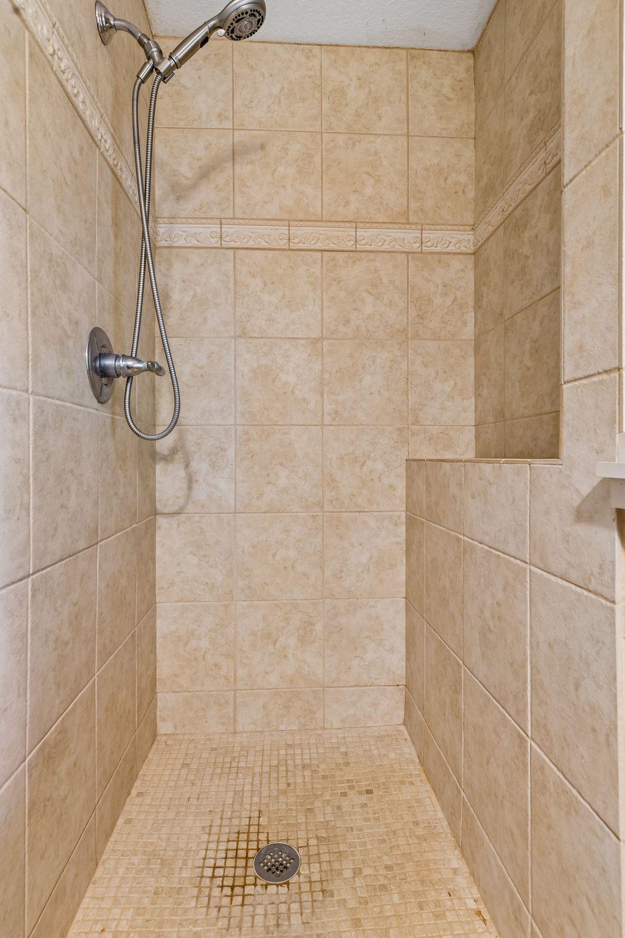 2775 White Oak Circle Property Photo 56