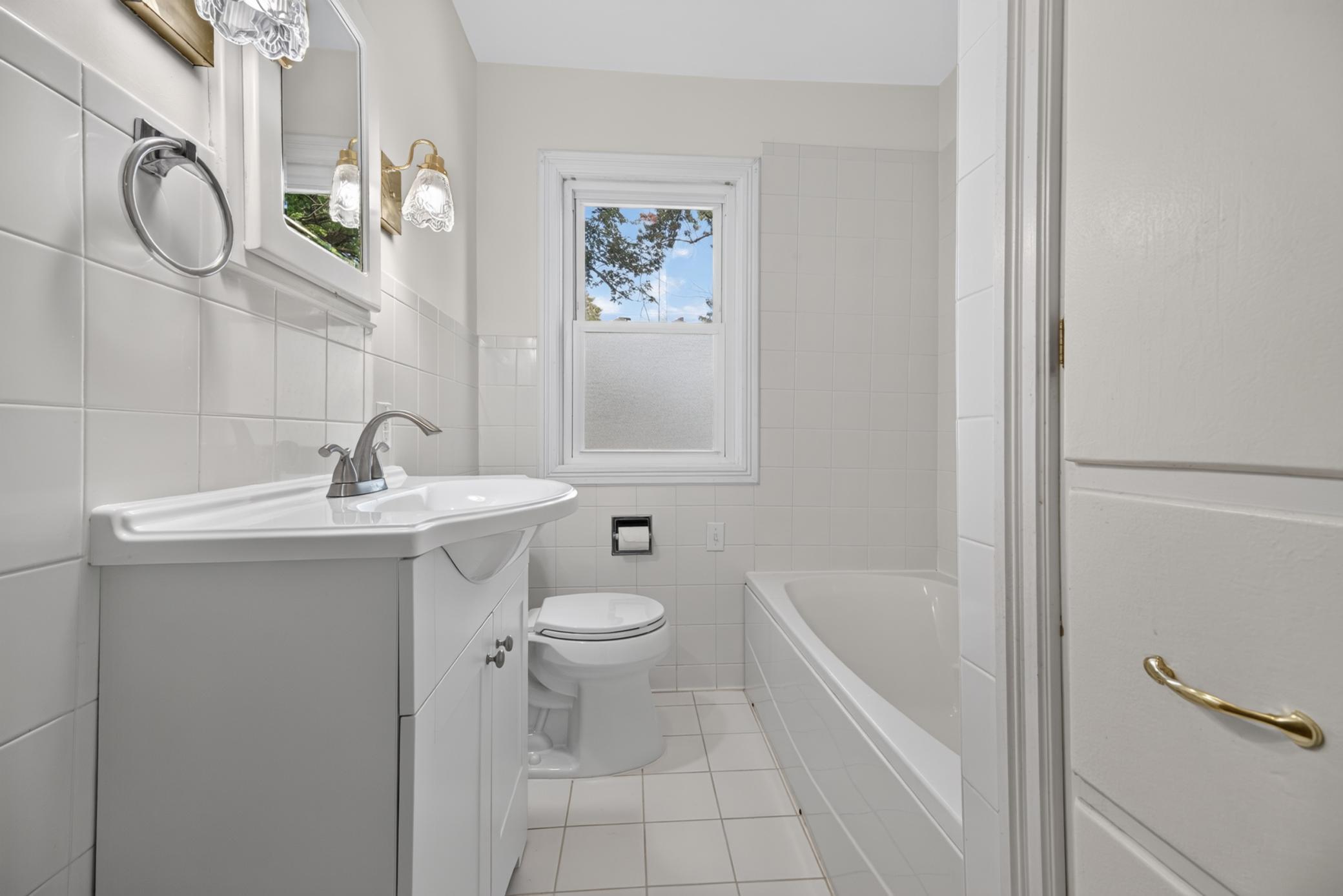 804 4th Street Property Photo 8