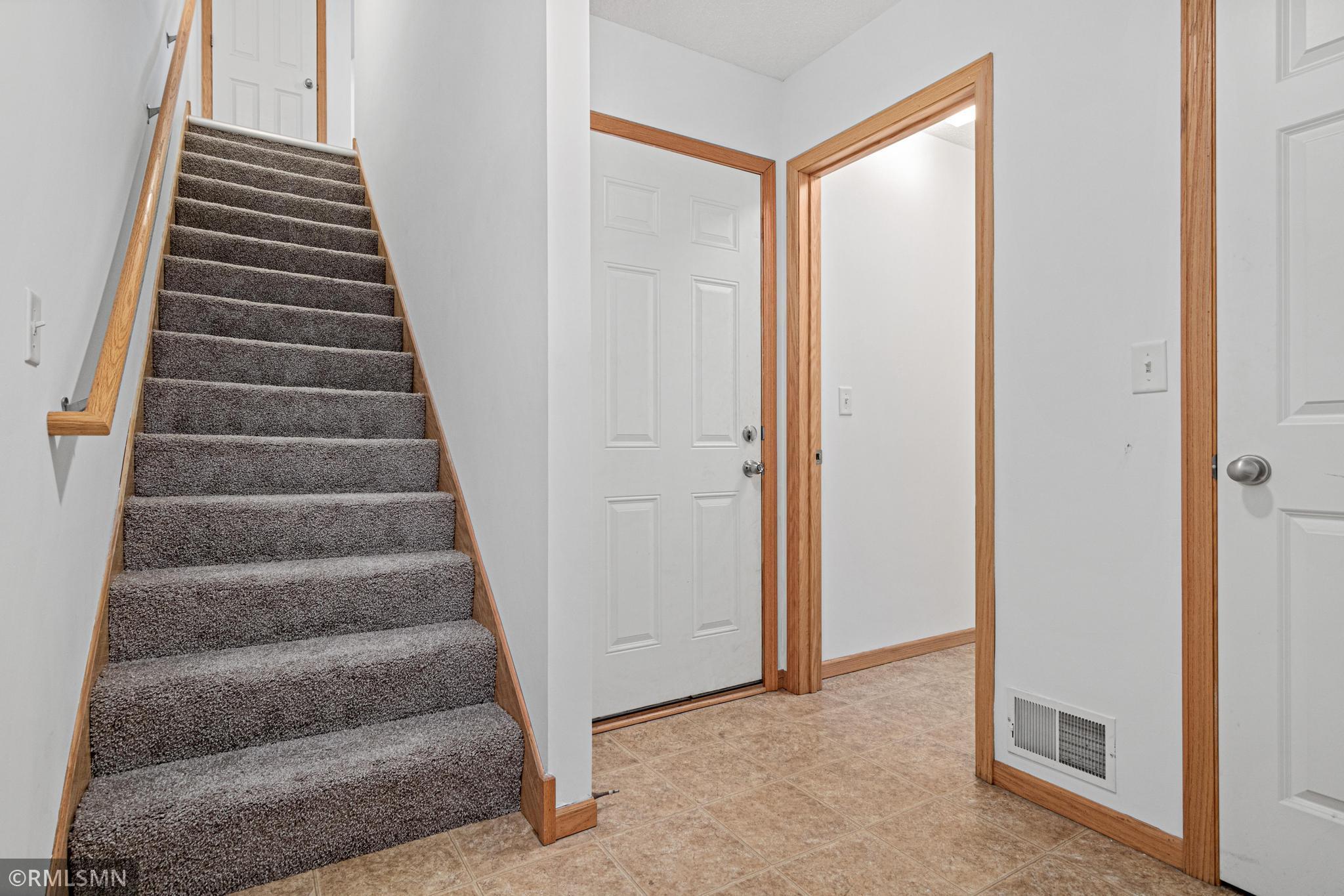 9 Hope Circle Property Photo 3