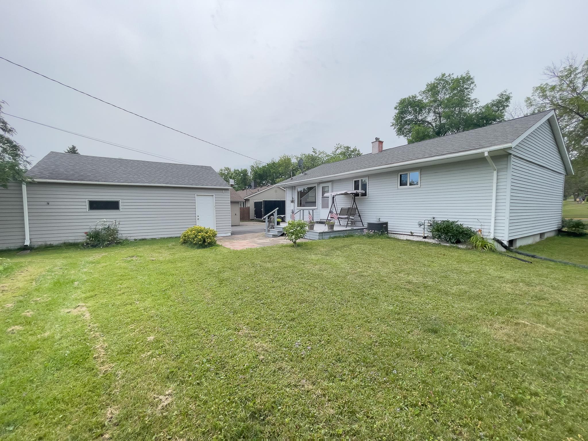 11 Ives Road Property Photo 3